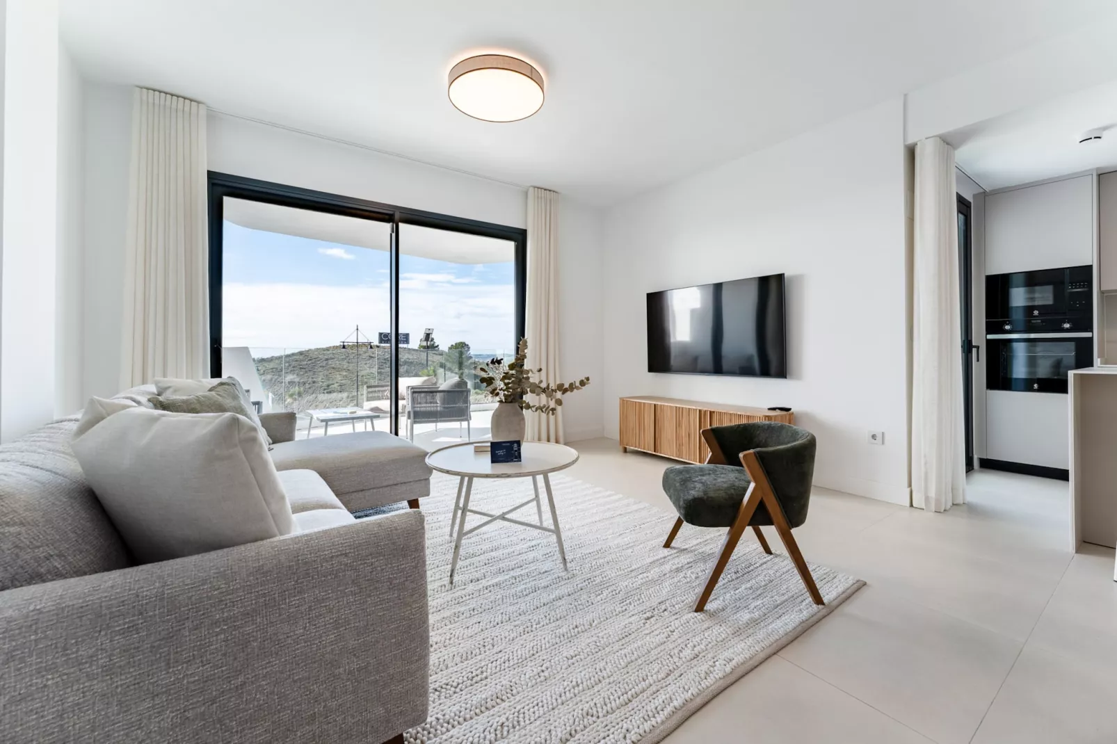 CT 404 - Faro's Fuengirola Higueron Hights - Seaviews - Woonkamer