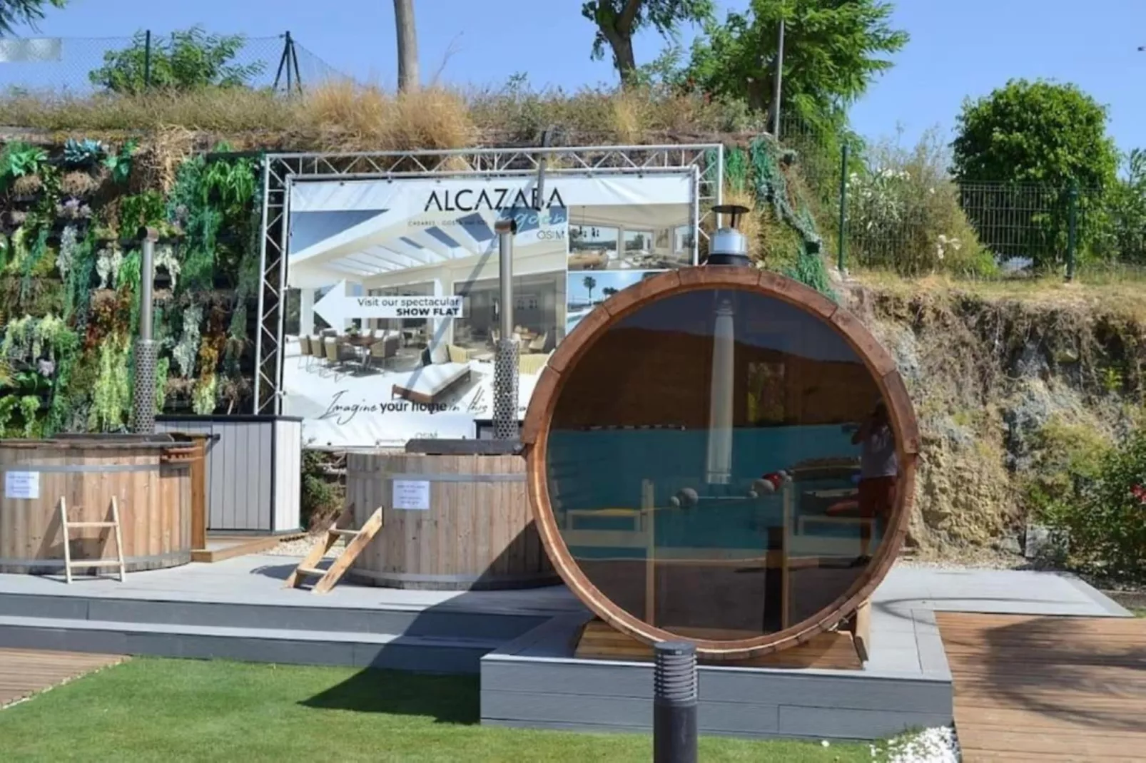 Modern 2-Bedroom Apartment - Alcazaba Lagoon (411) - Image-tags.resort
