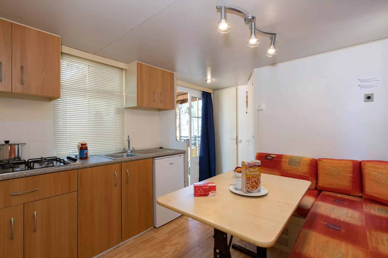 Pineta sul Mare Camping Village - MOBILE HOME LUNA PINETA - Woonkamer