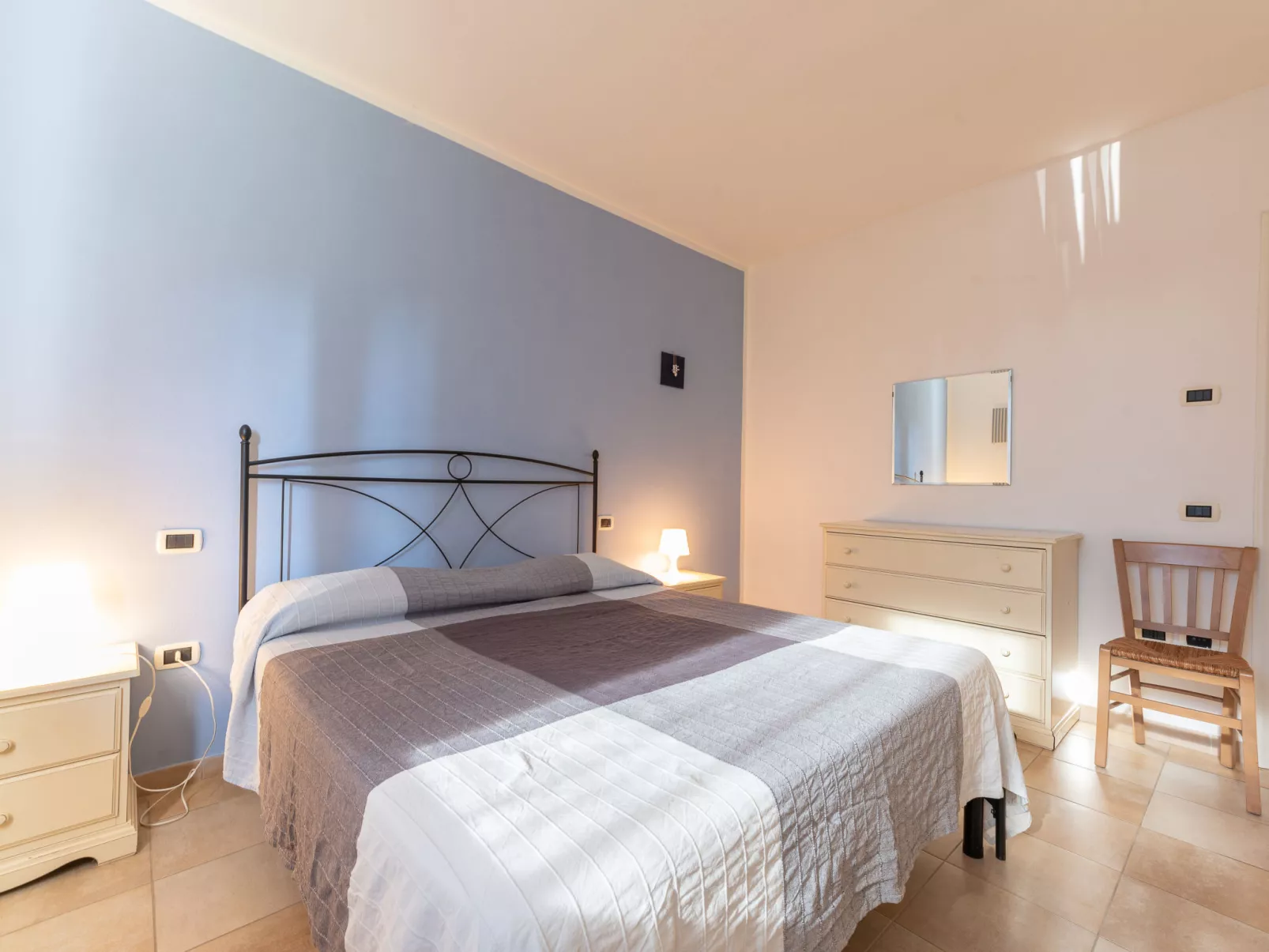 Aba Village - Binnen