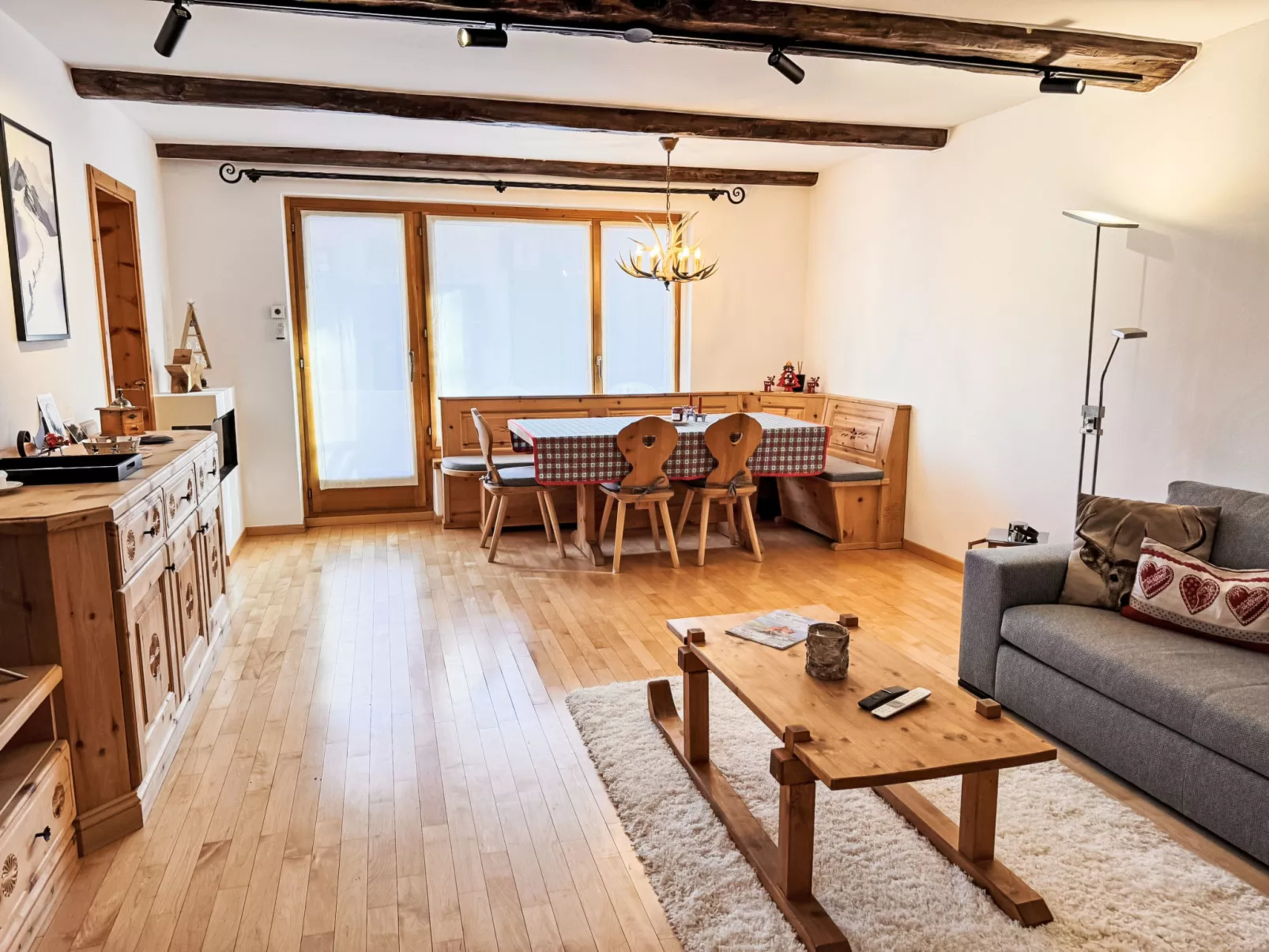 Dmura - Fewo Bernina - Binnen