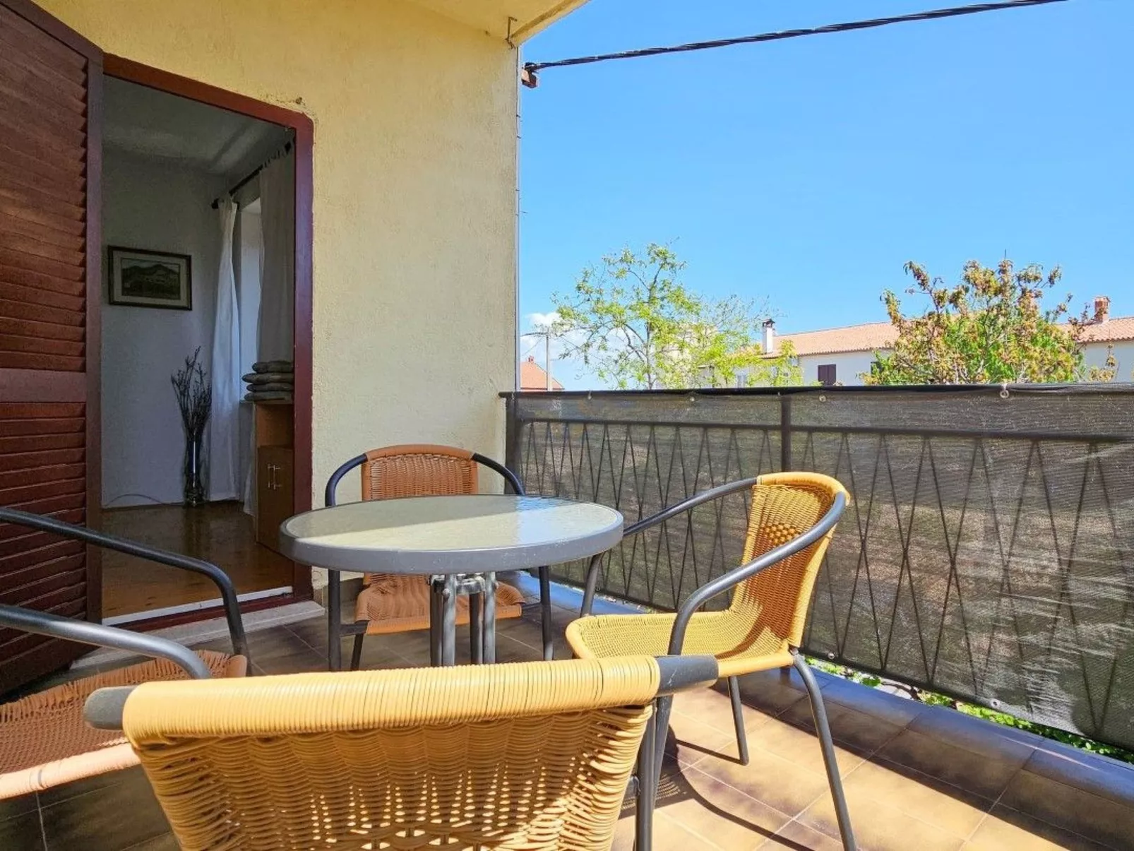 Für 4 Personen ca. 60 m&sup2; in Novigrad, Adriaküste Kroatien (Westküste von I - Buiten