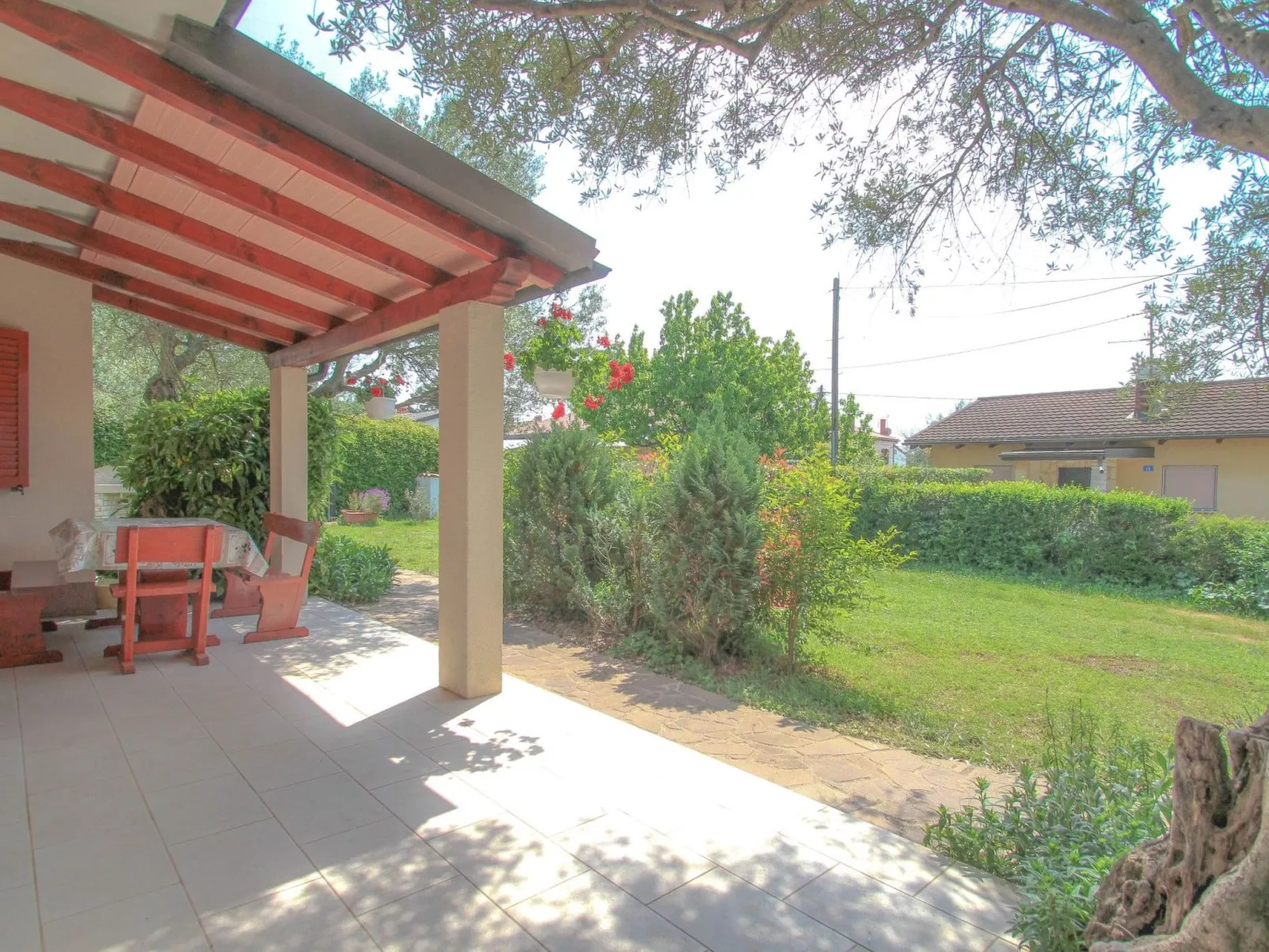 Wohnung "Timea 4" mit Terrasse - Buiten