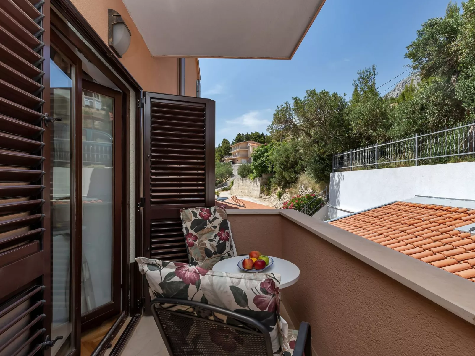 Gasthaus Lazeta - Buiten