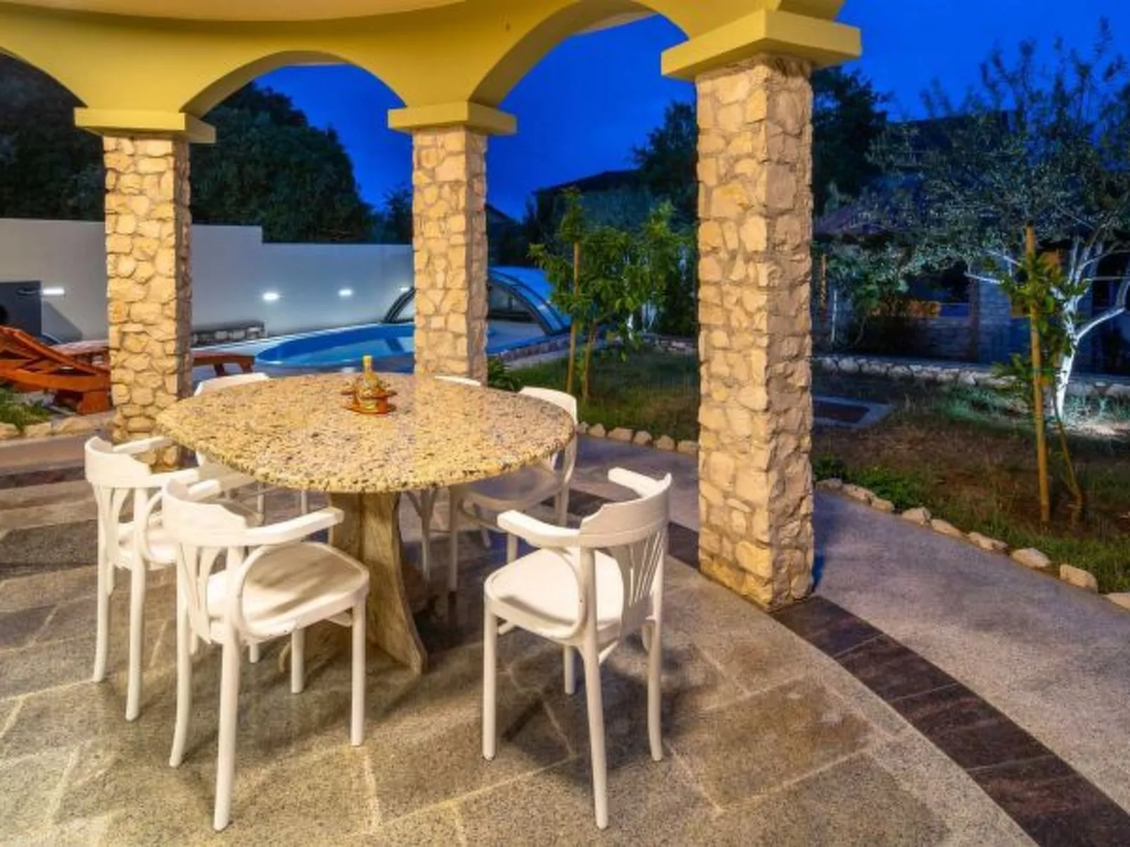 Charming Villa Rea, 8+2 with heated pool - Image-tags.info