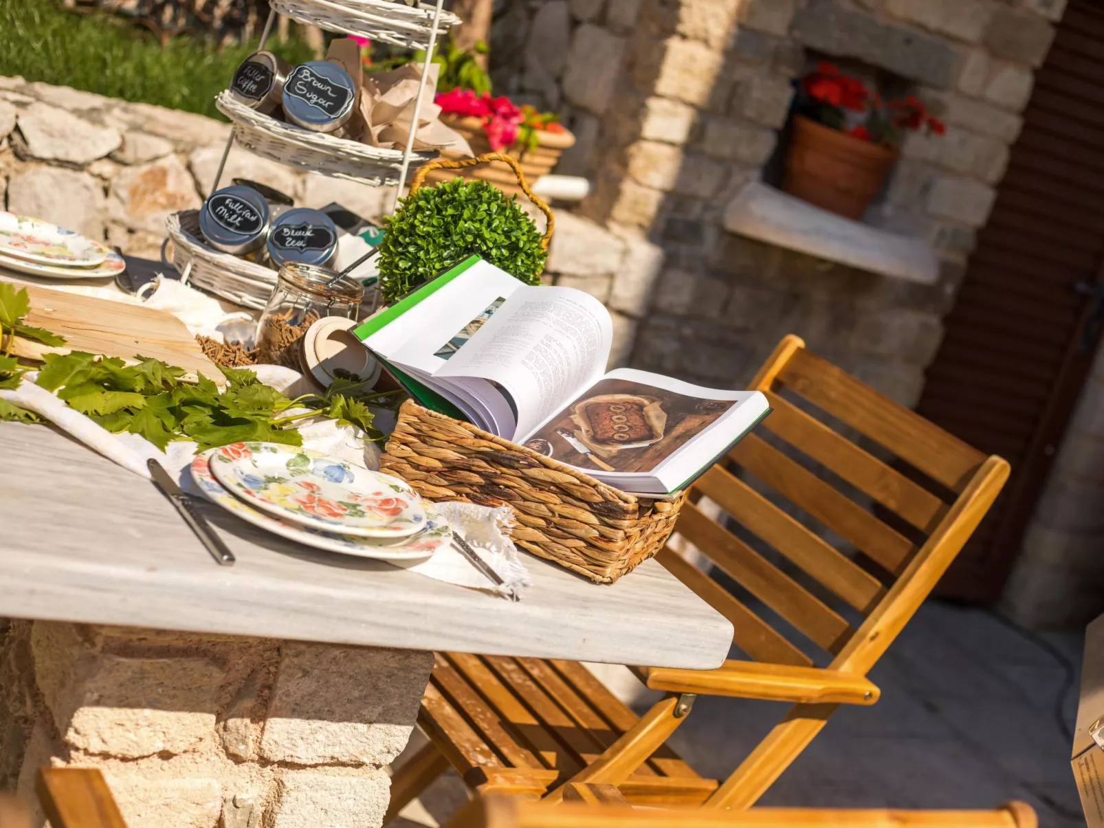 Emarmene - Dein Schicksal - Buiten