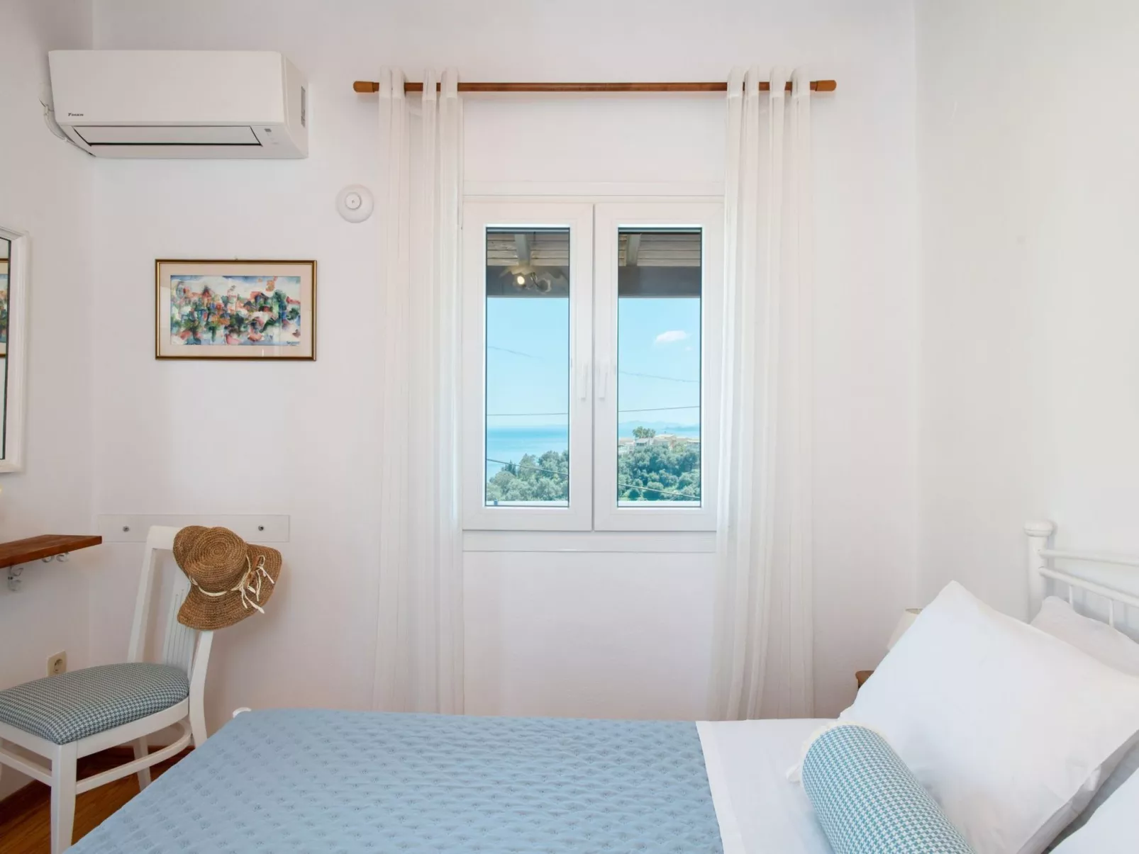 Zwei-Zimmer-Wohnung mit atemberaubender Aussicht - Binnen