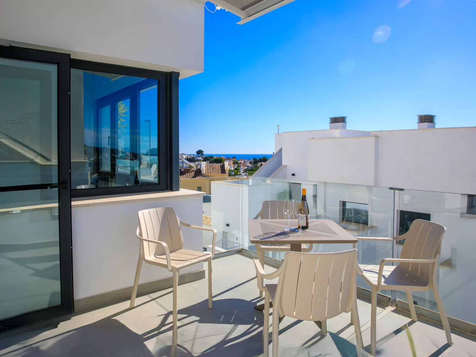 Nerja centrally located - Buiten