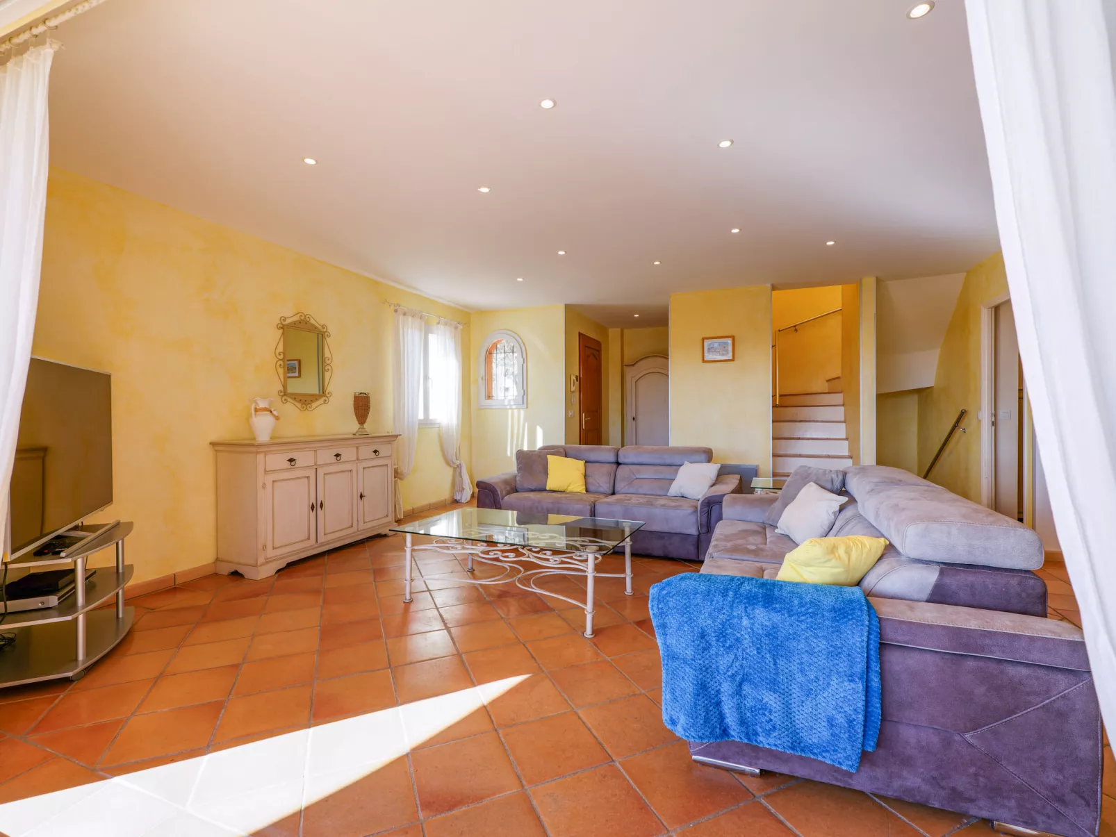 La Figuière - Binnen