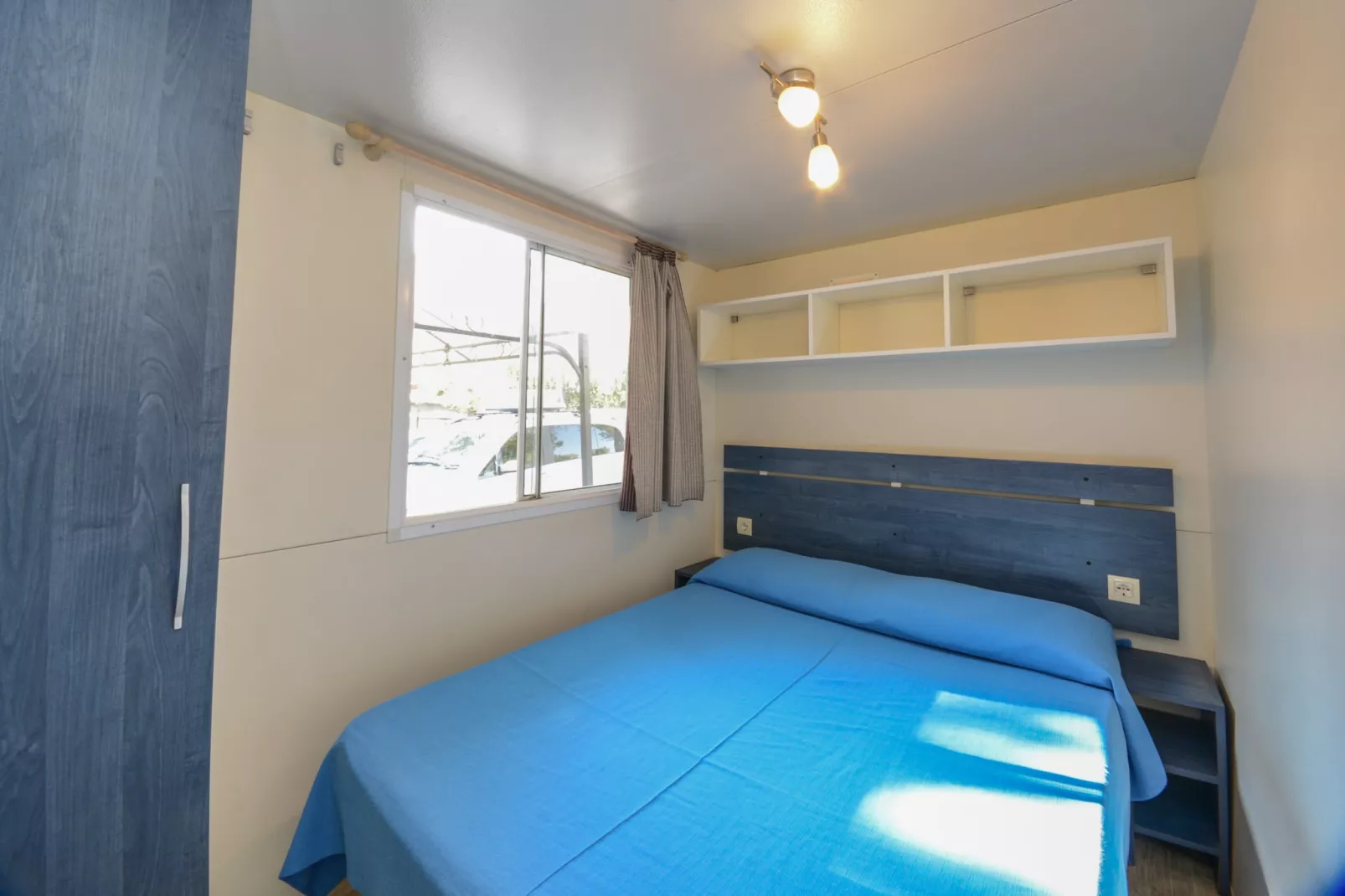 Camping Toscolano - MH Standard Plus 8X3 - Slaapkamer