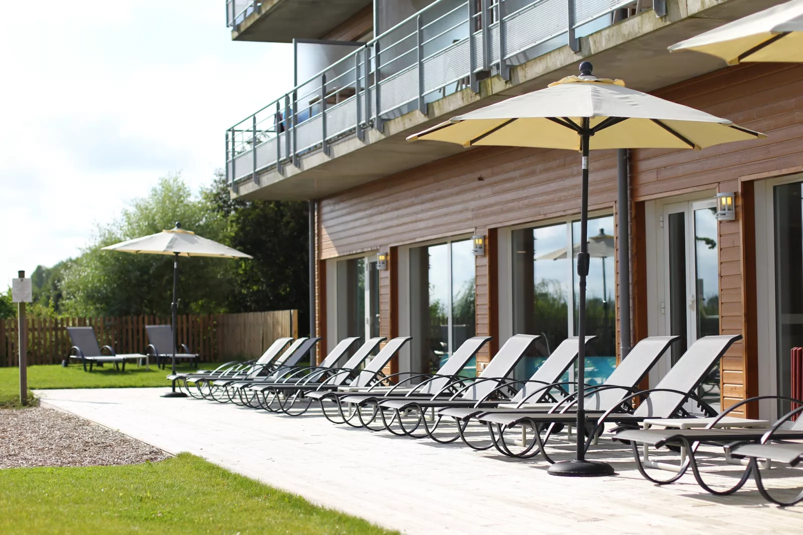 Le Domaine du Mont 3 - Buitenkant zomer