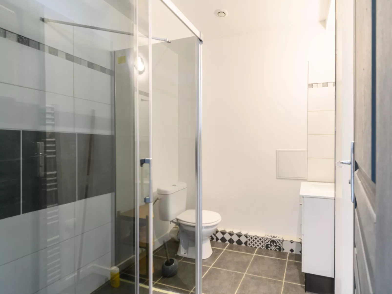 Aimé Bourdier - Binnen