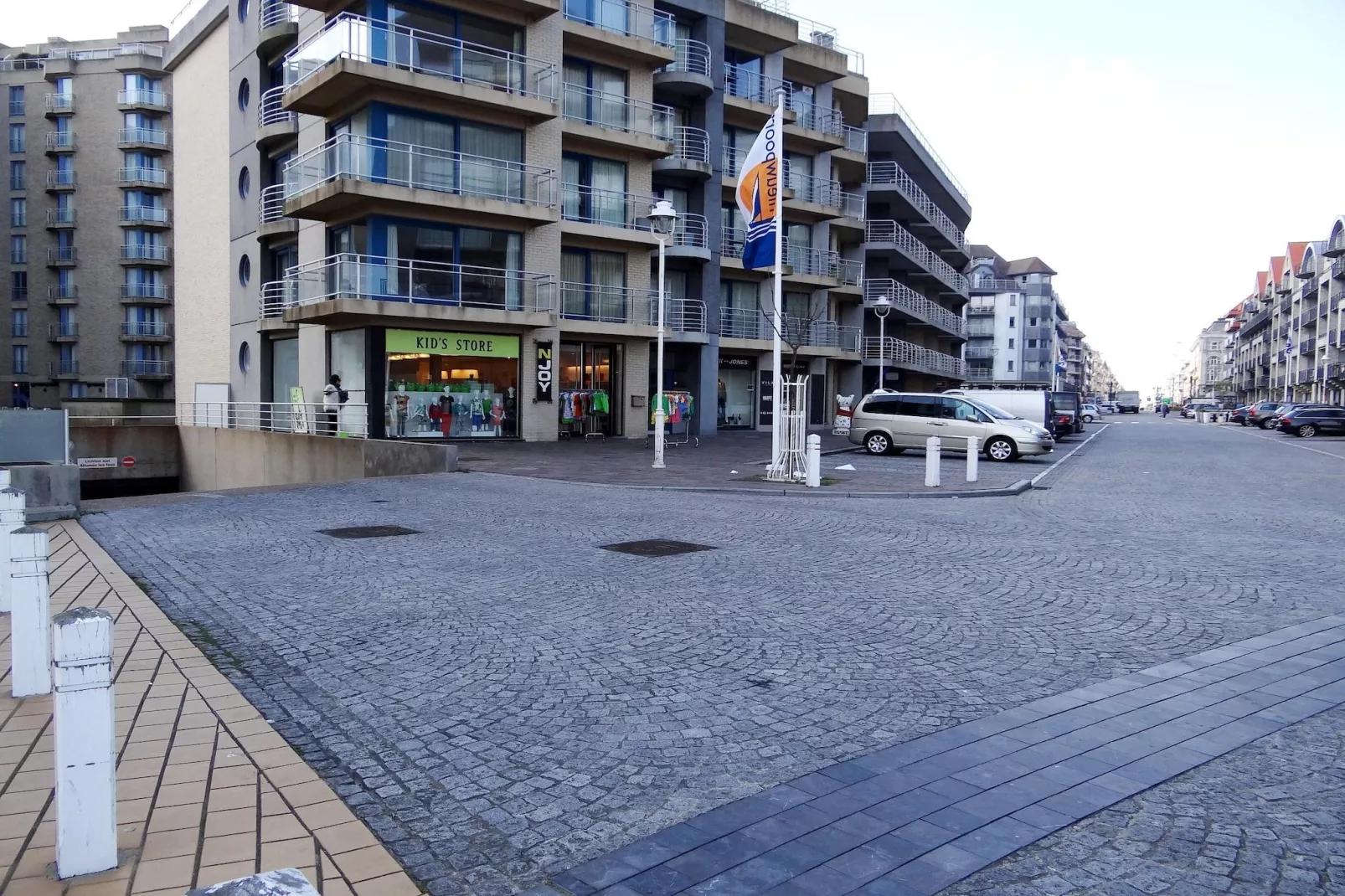 DEN OEVER V 0507GARruim - Buitenkant zomer