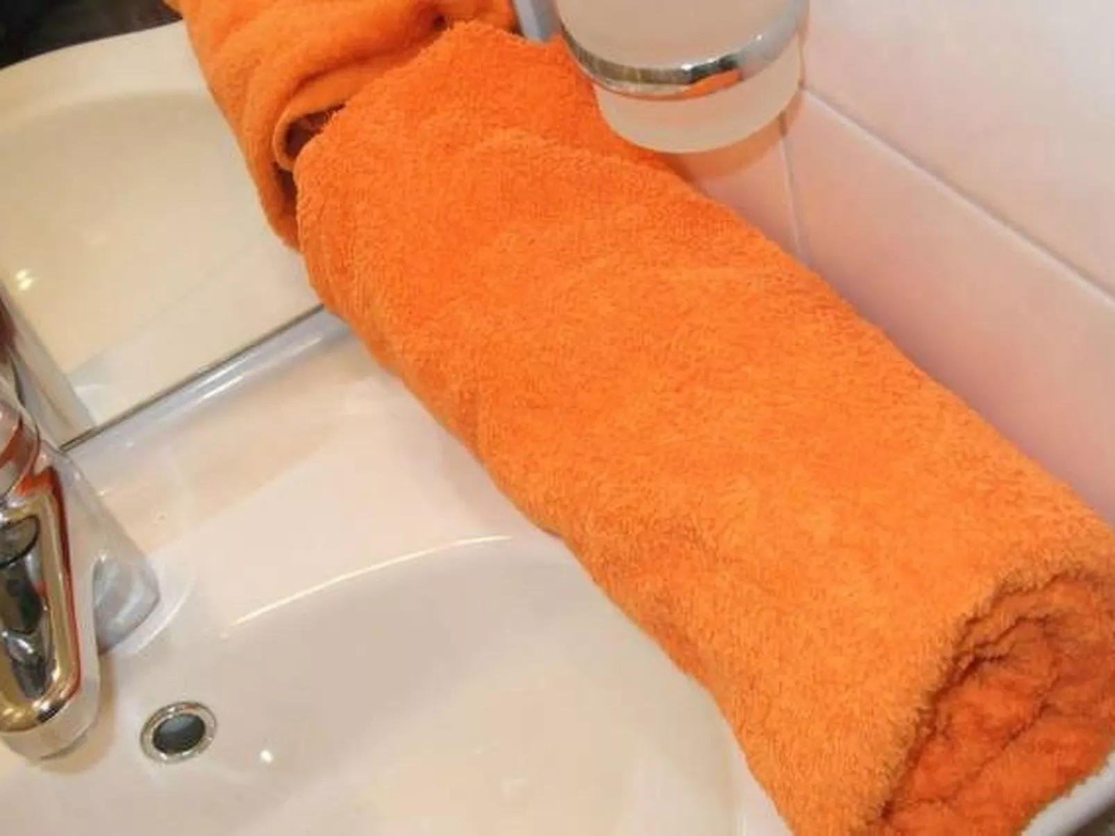 3. Etage Doppelbettzimmer ca. 20m² mit Balkon und Panoramameerblick Villa Milic - Binnen