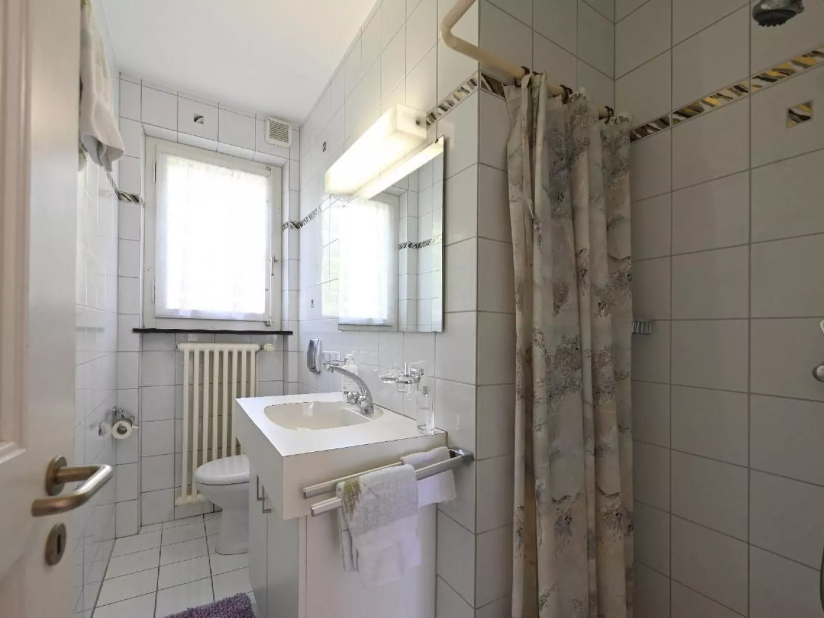 Haus Stirnemann/ Wohnung H-2 - Image-tags.info