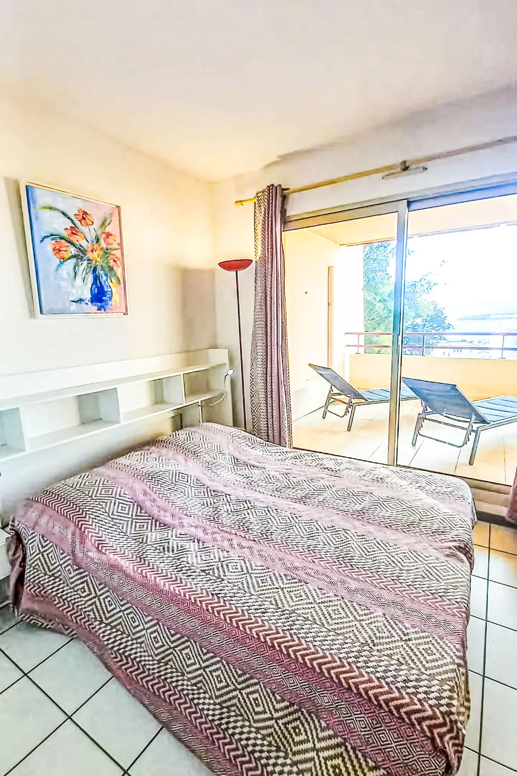 Les Mandariniers - Binnen