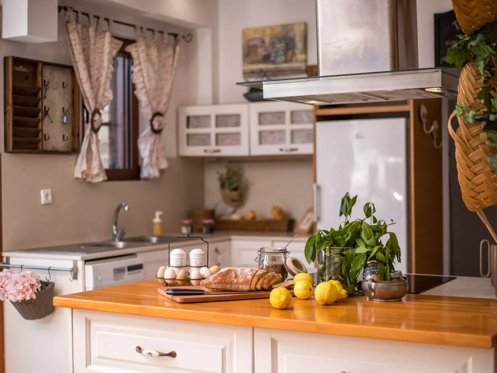 Emarmene - Dein Schicksal - Binnen