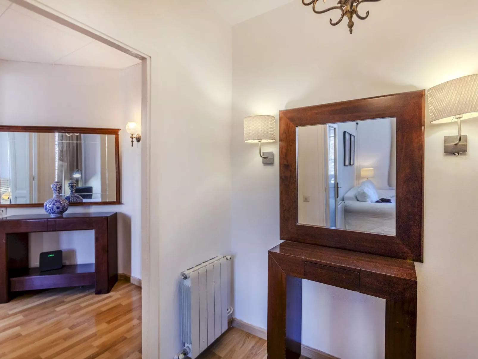 Rocafort - Plaza España - Binnen