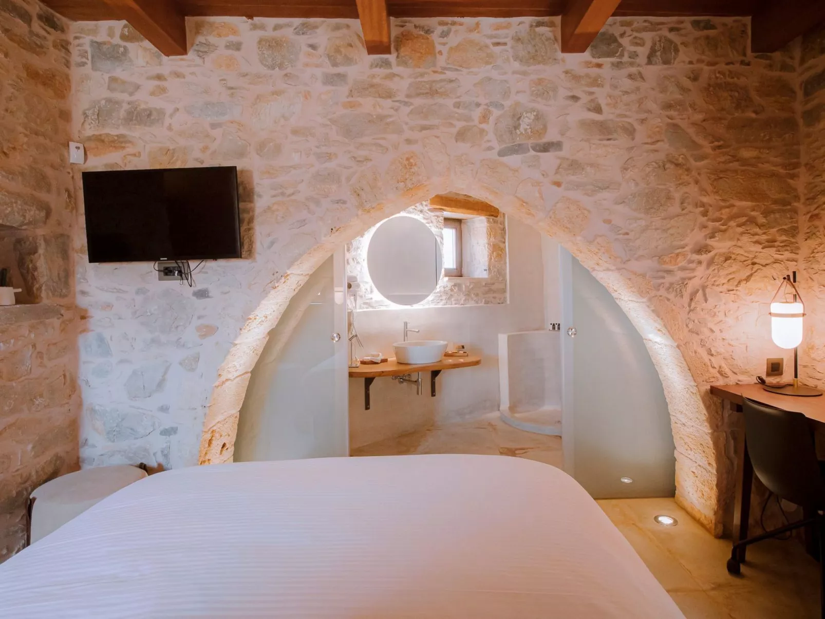 Santa Veneranda bei Checkin Axiri - Binnen