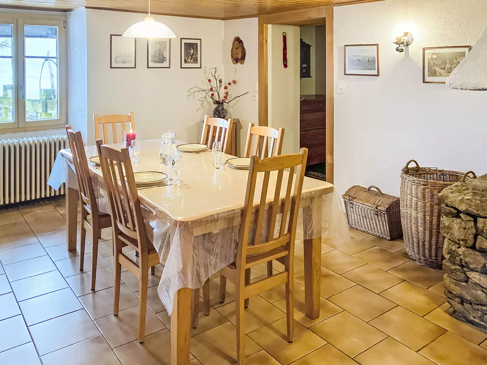 Les Grangettes - Binnen