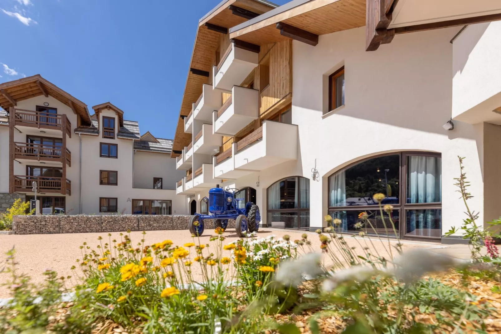 Le Cristal Lodge-RD2S - Buitenkant zomer