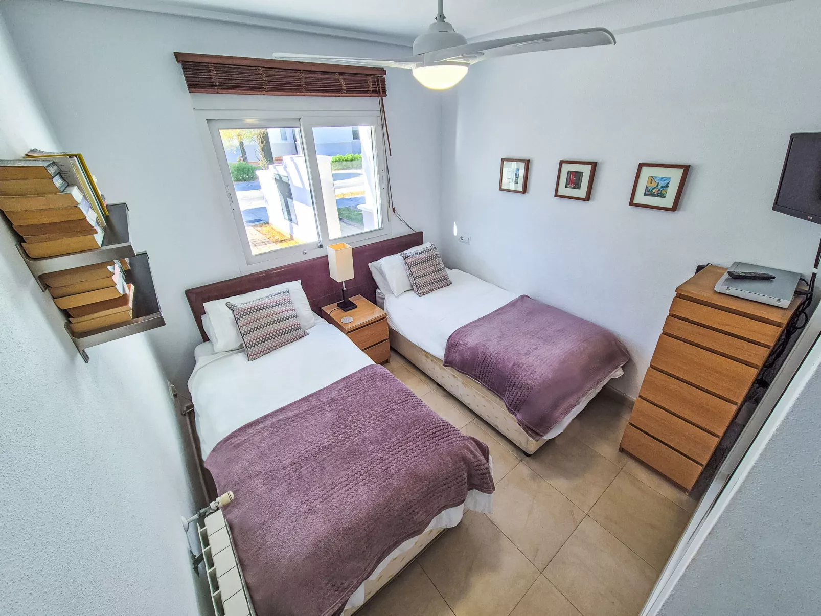 "Casa La Torre" mit Wallbox - Binnen