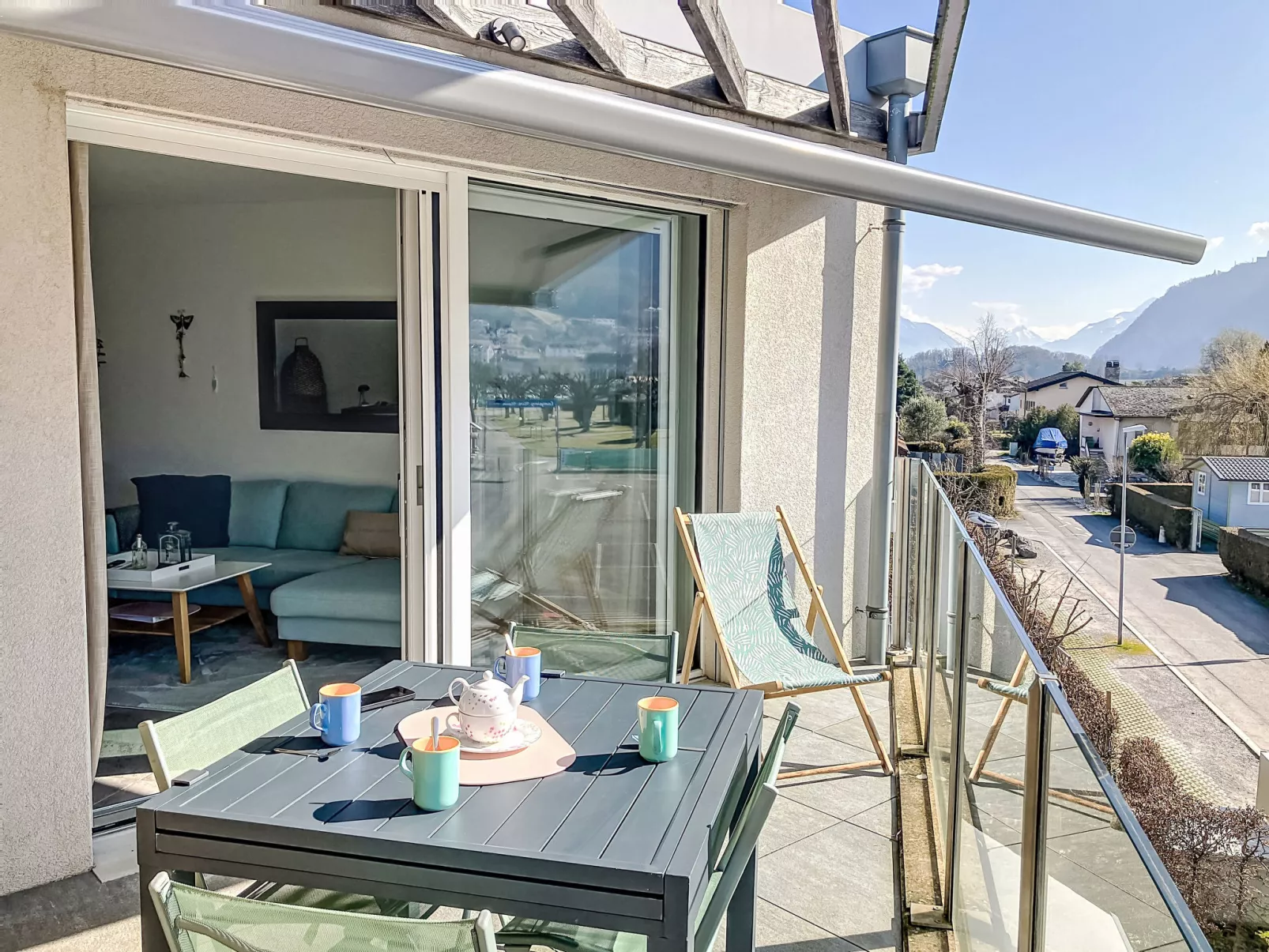 Les Perles du Lac - Buiten