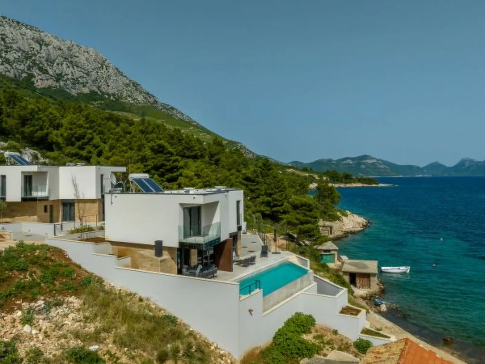 Beachfront villa Mare with seaview and pool - Buiten