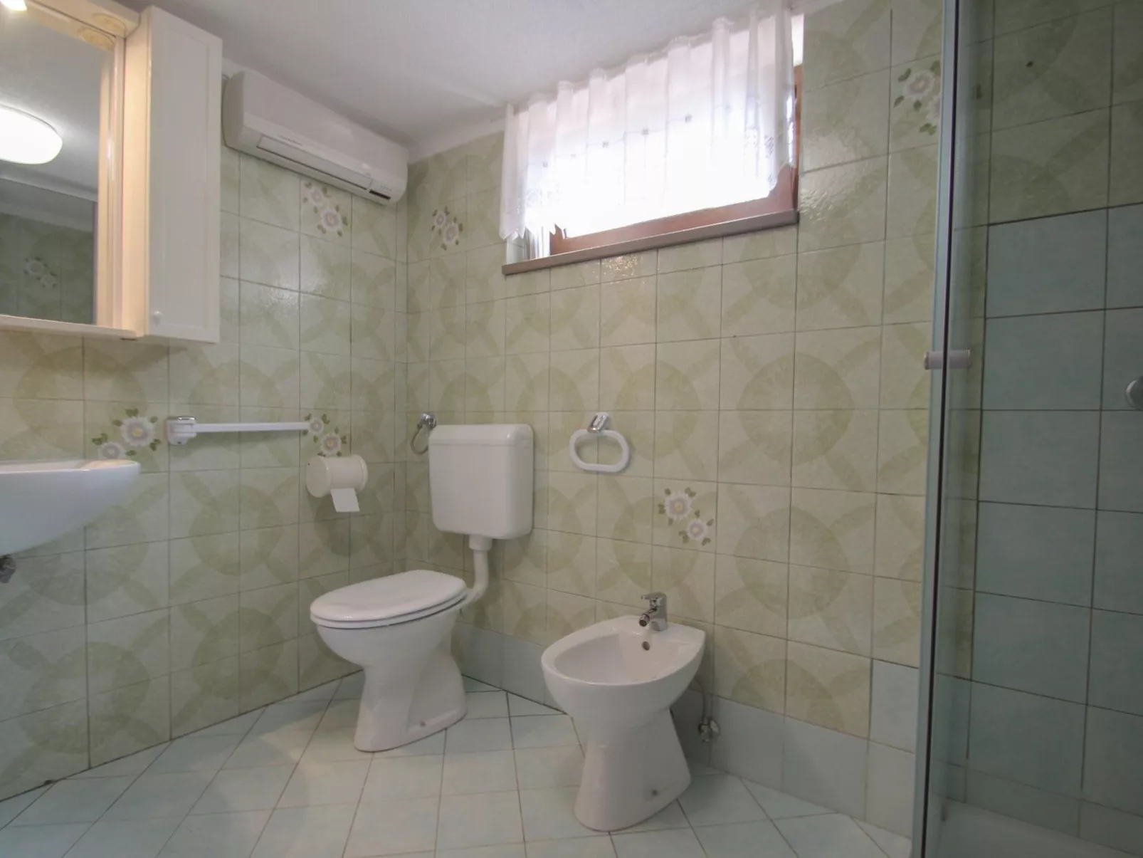 Rafi für 5 Personen - Binnen