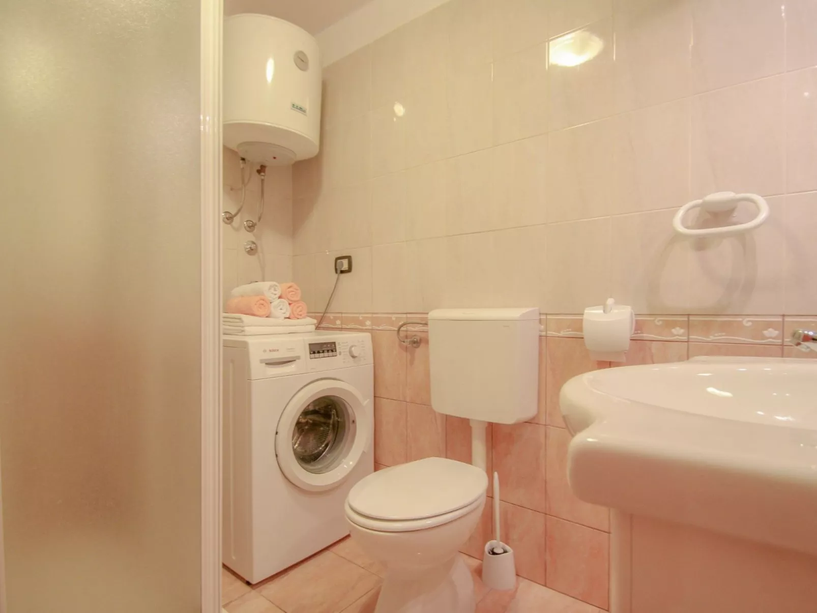 Wohnung "Timea 4" mit Terrasse - Binnen