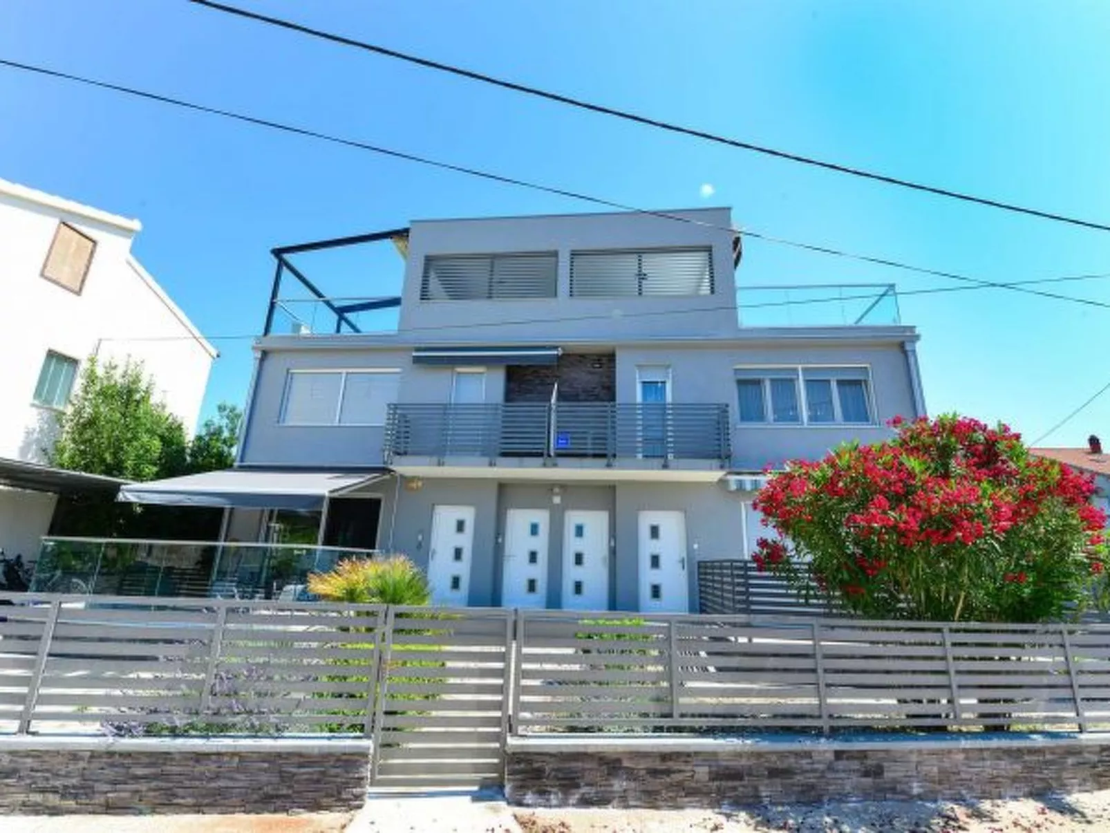 Penthouse Laudato with jacuzzi - Image-tags.info