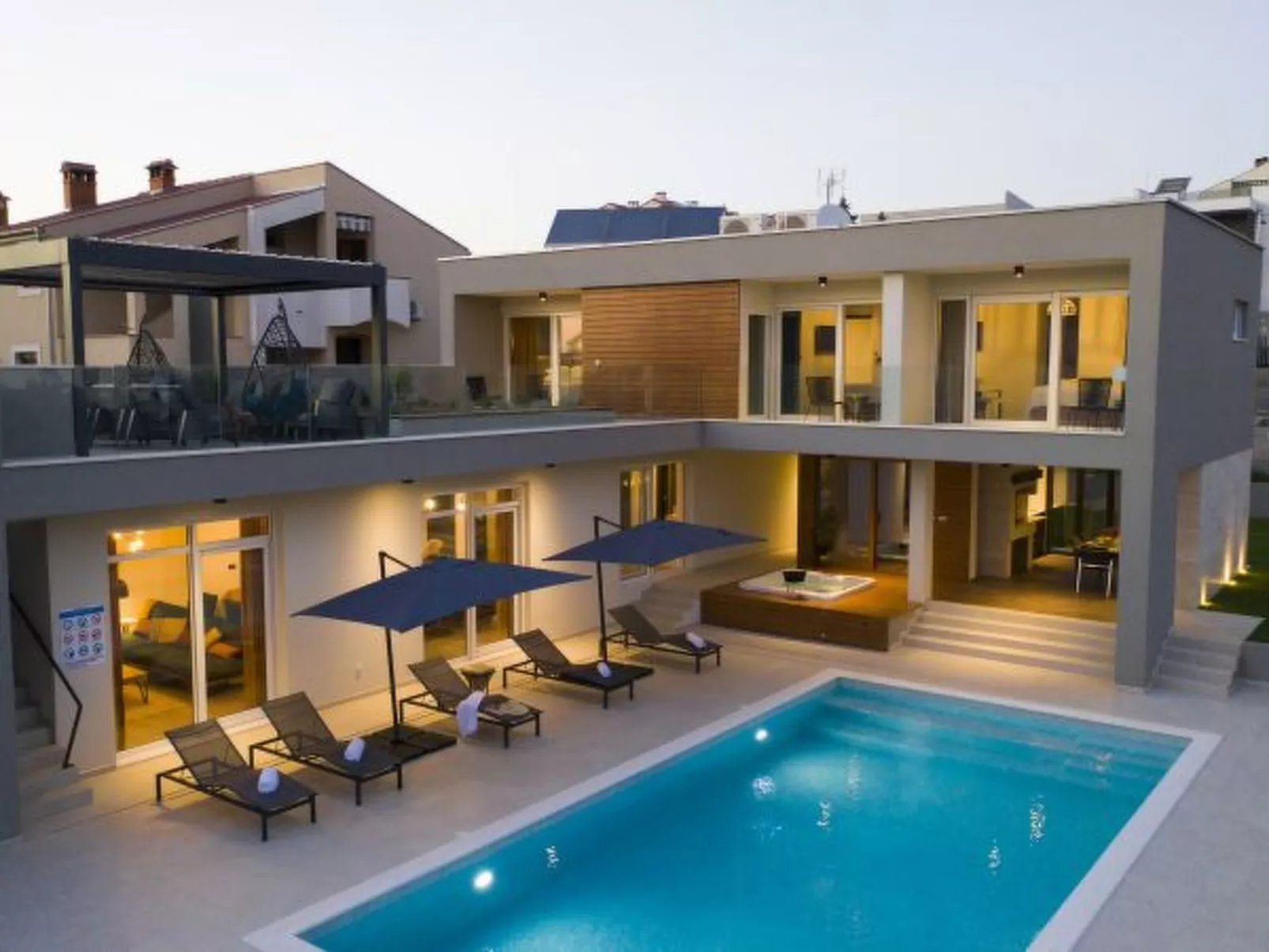Luxury villa Mary Lou with pool and spa area - Image-tags.info