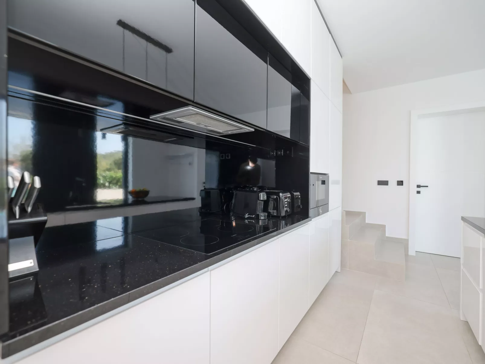 Magic Sky 1 - Binnen