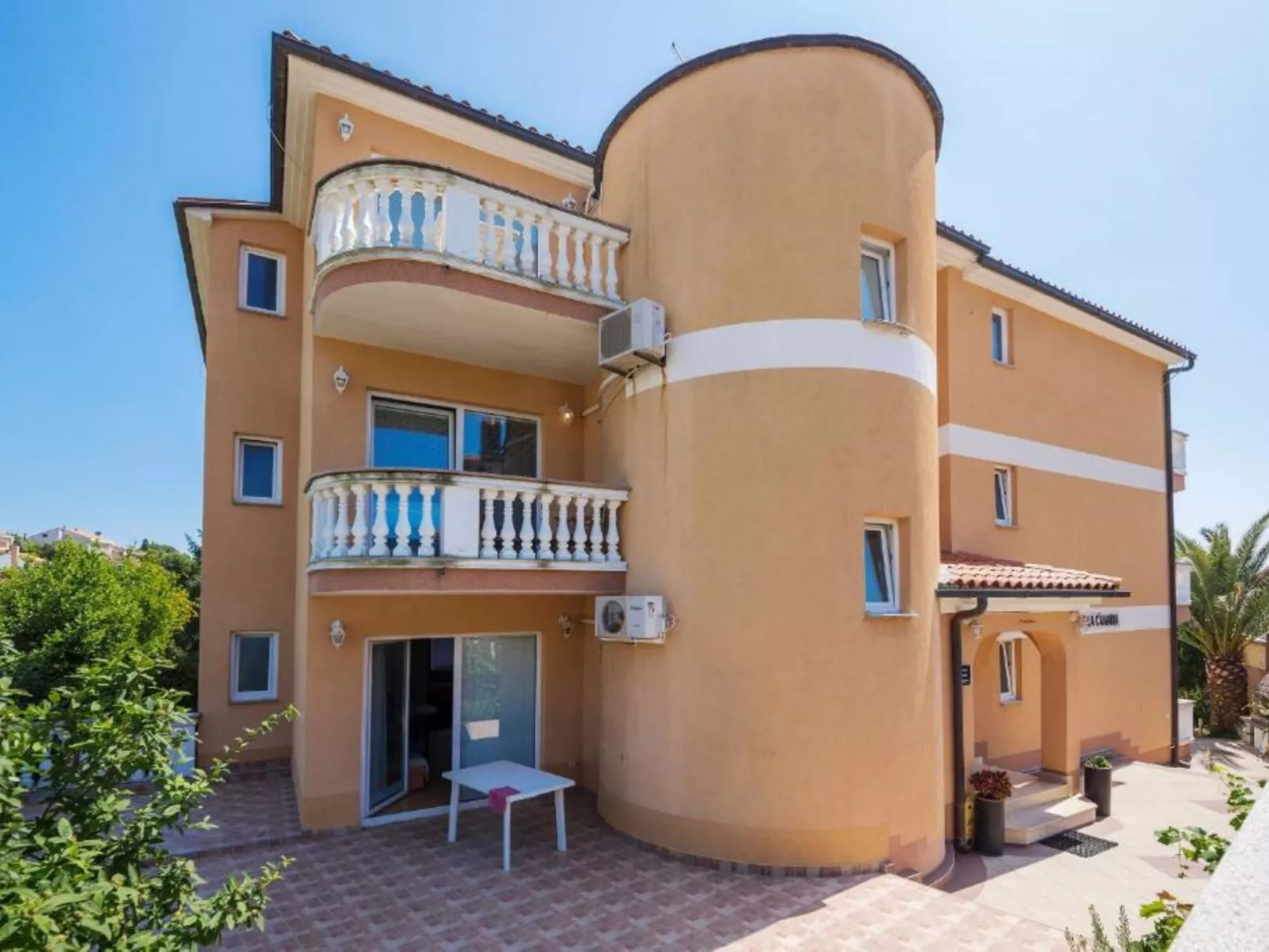 Villa Canaria studio - Buiten