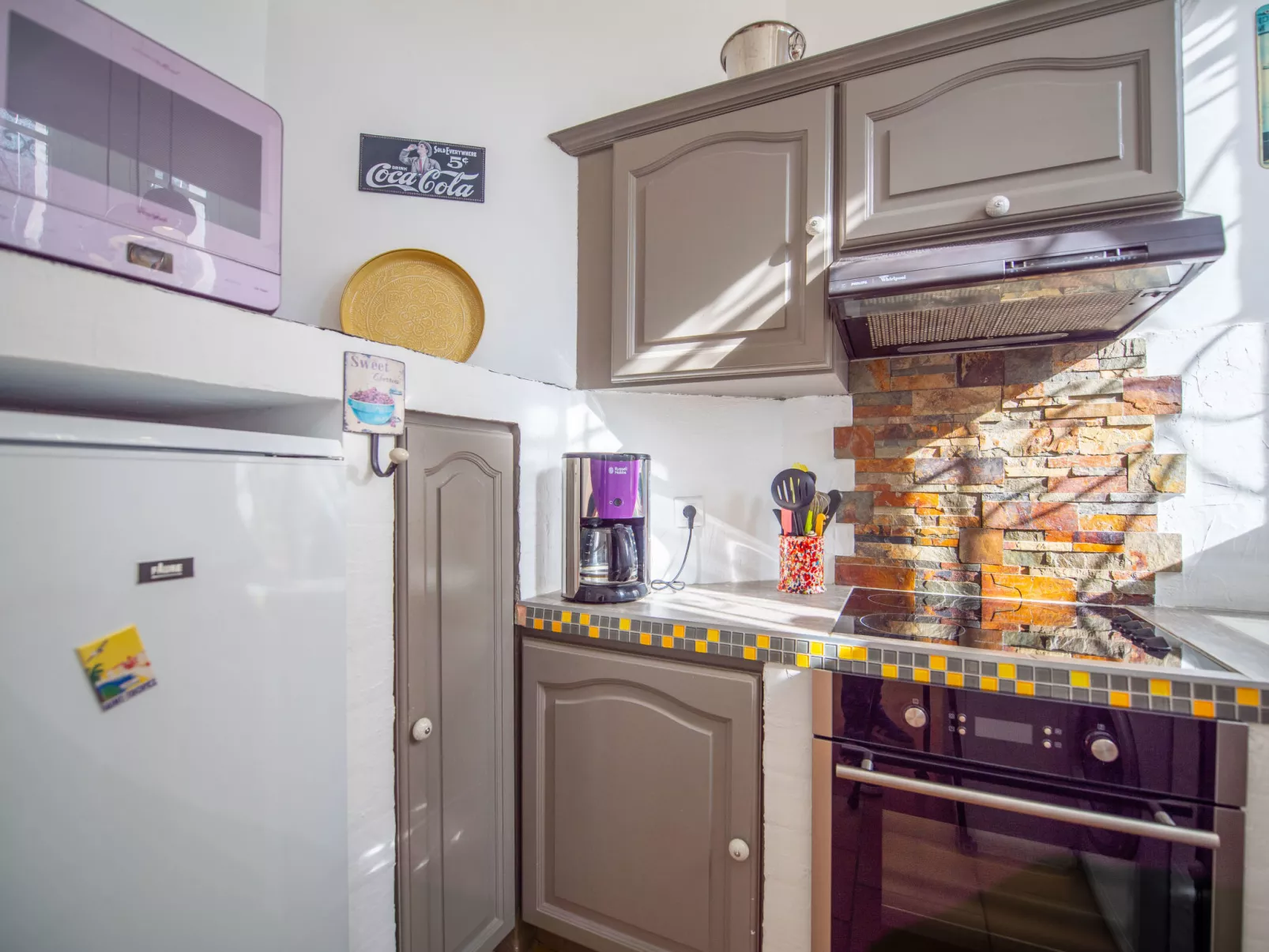 Castel Haussmann - Binnen