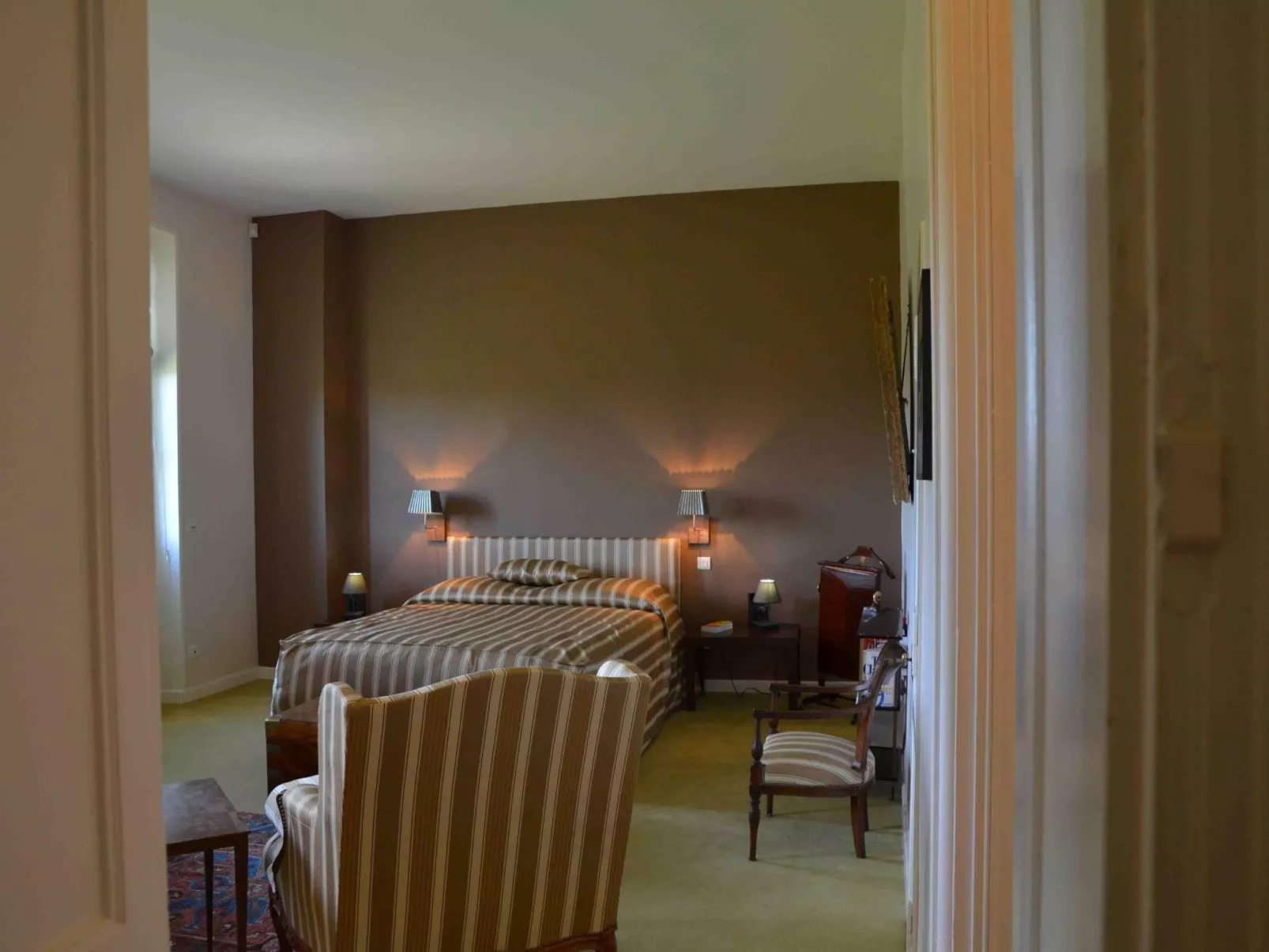 Altehrwürdiges Landhaus mit Pool in Aquitanien für 12 Personen - Image-tags.info