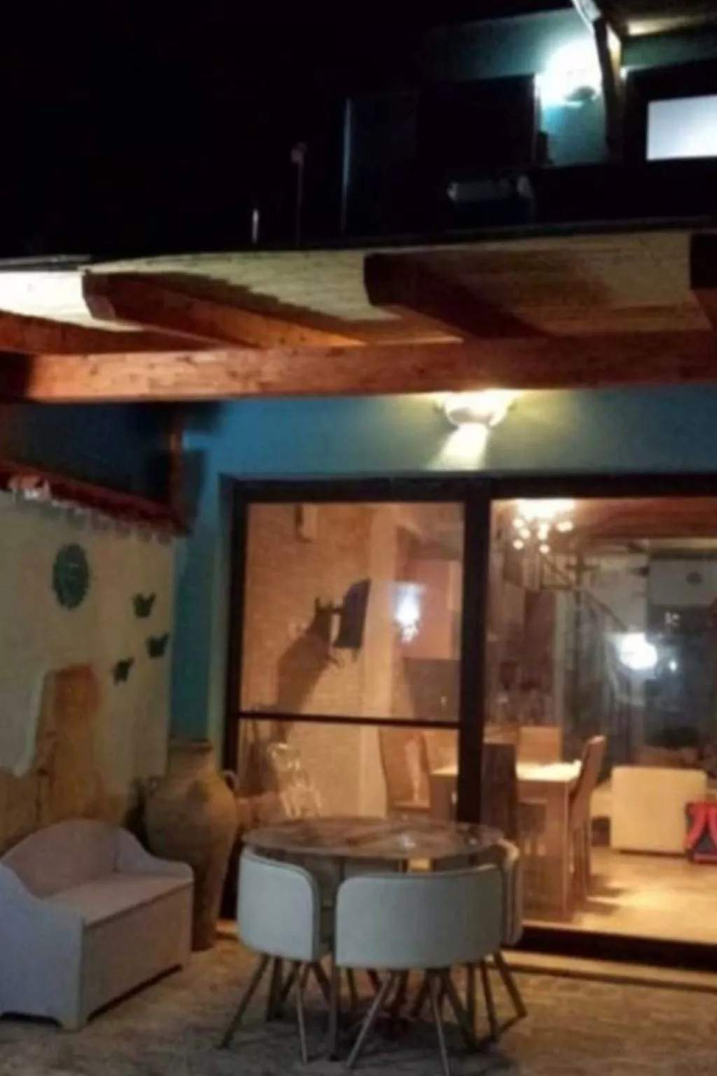 Wunderschönes freistehendes Haus - Buiten