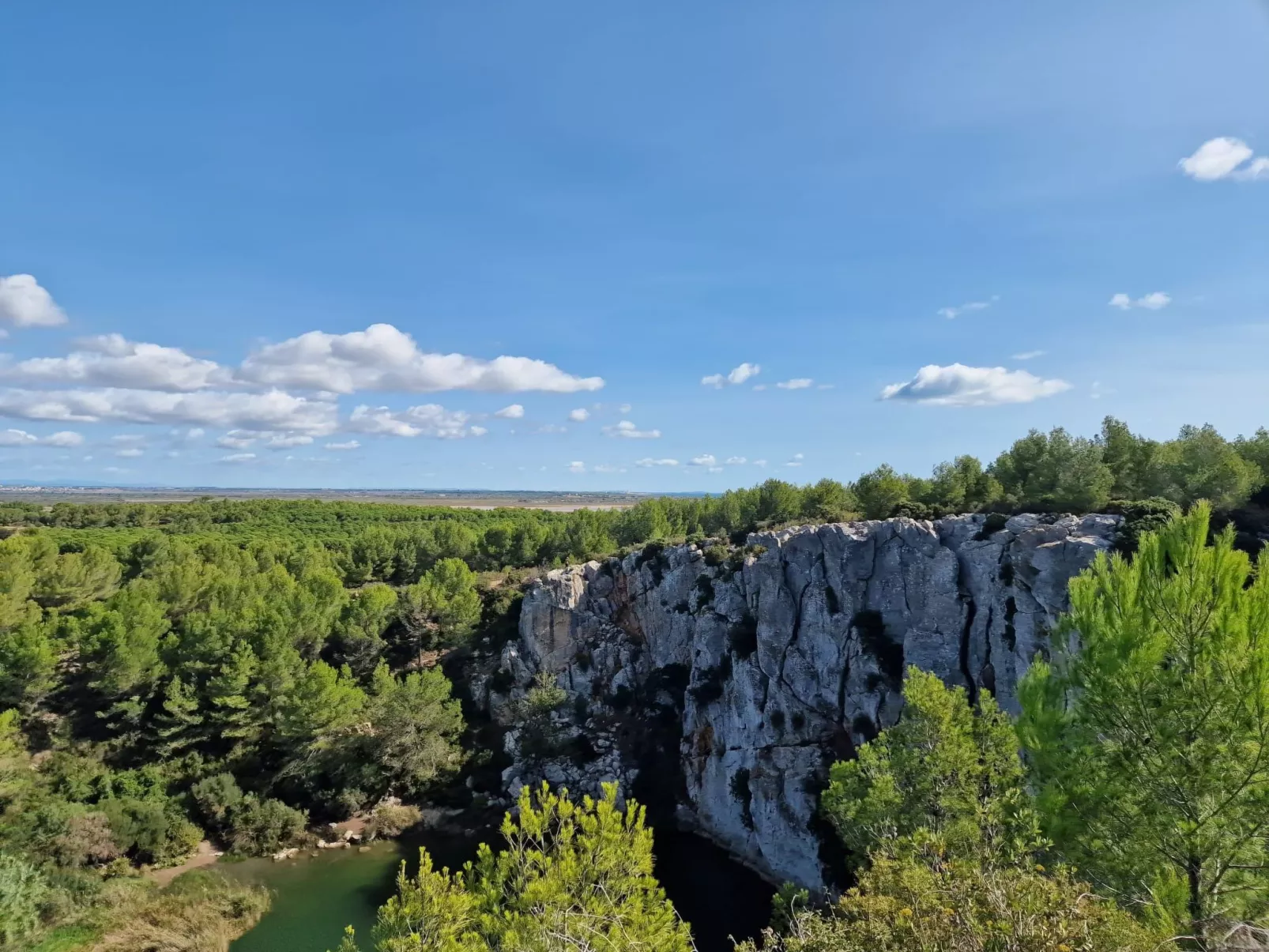 Maison Bleu - Buiten