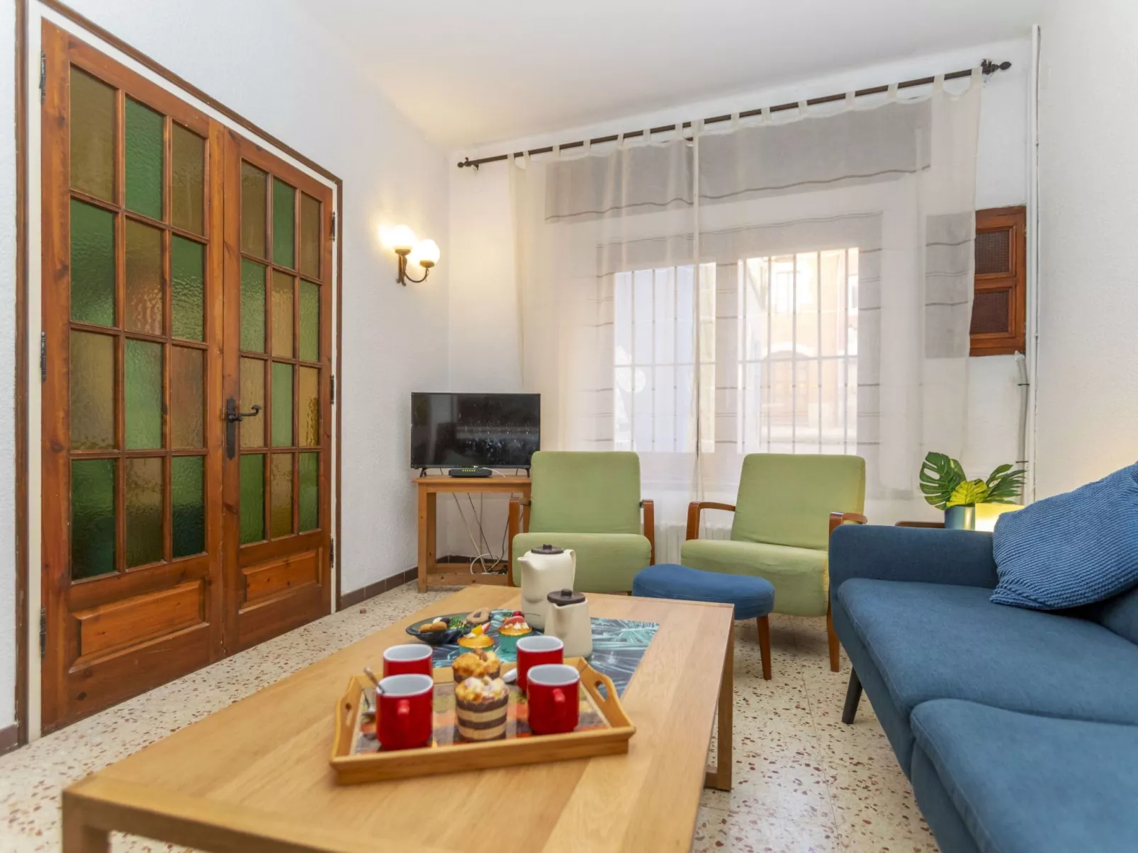 Urban Plaza Palafrugell - Binnen