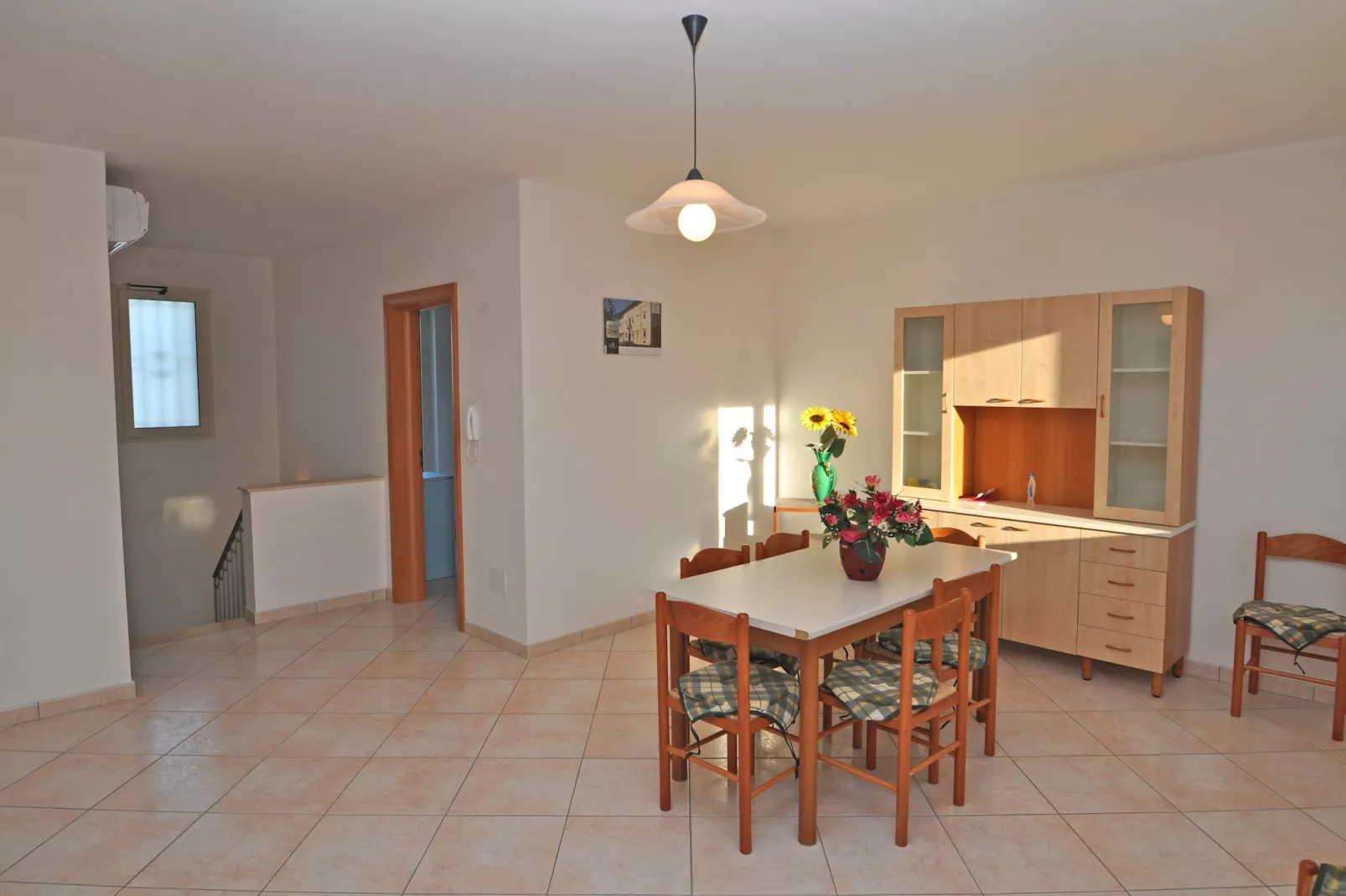 TS Quadri B - Eetkamer