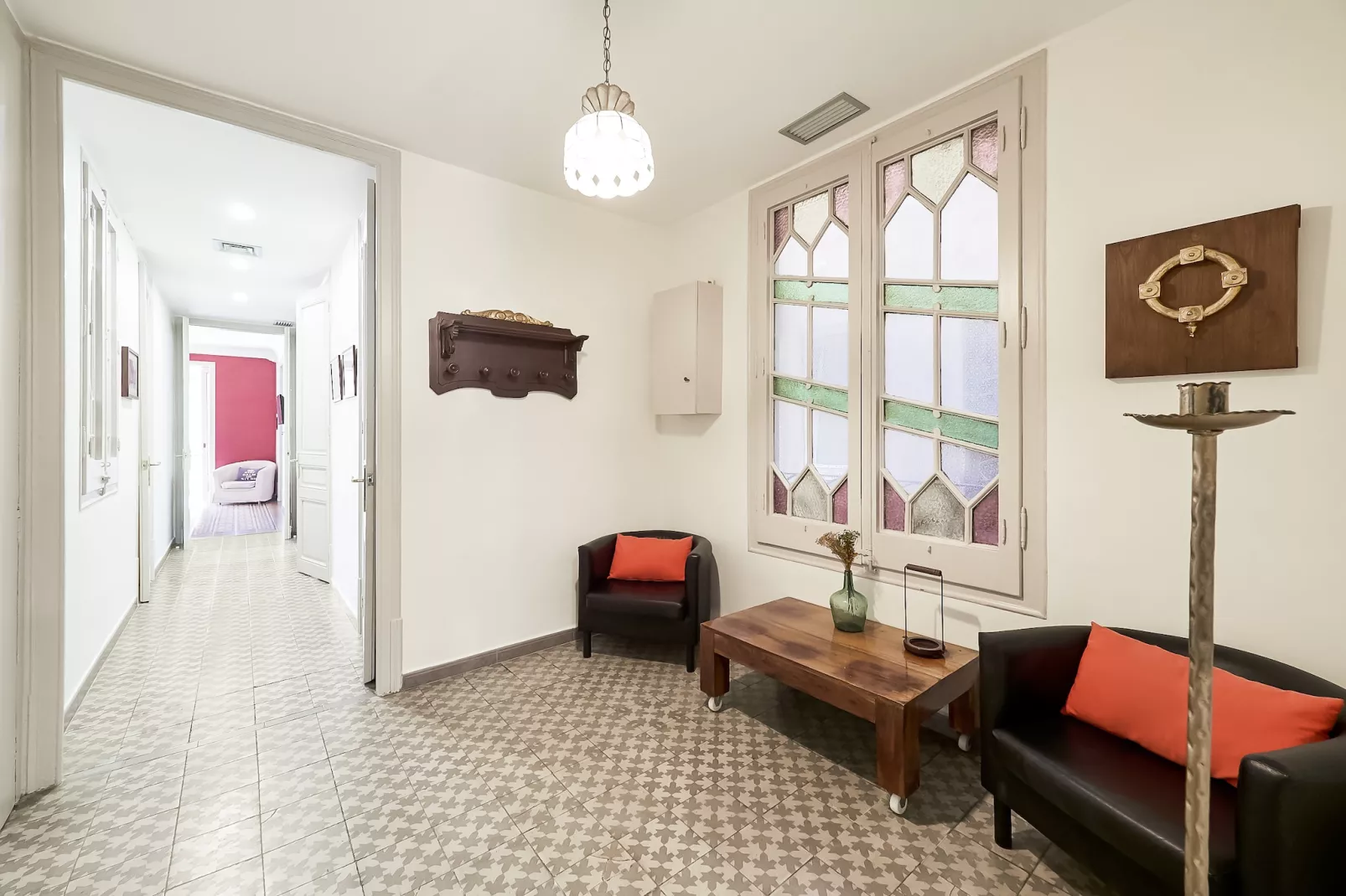 Rambla Paris Apartment - Woonkamer