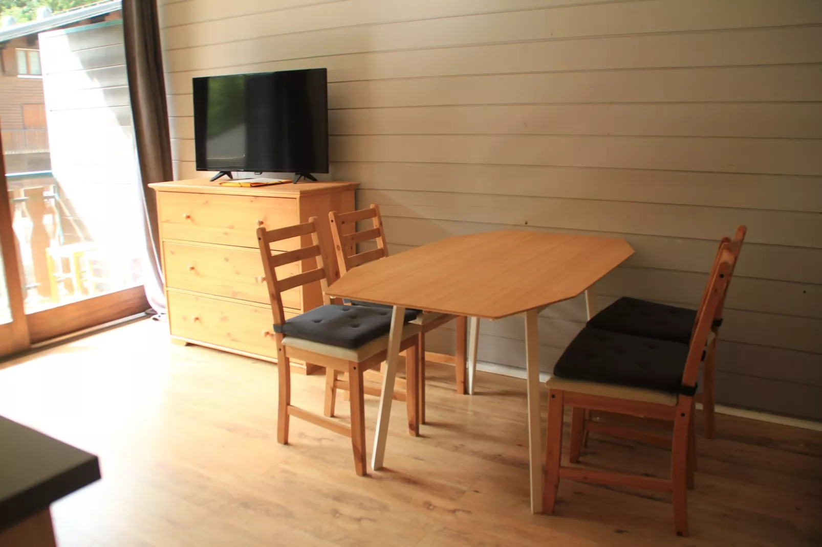 Moulin ML282 COSY & TELECABINE 4 pers. - Eetkamer