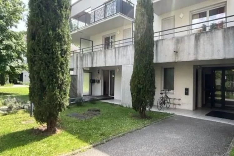 Adonis Divonne-les-Bains Park side Studio - Buitenkant zomer