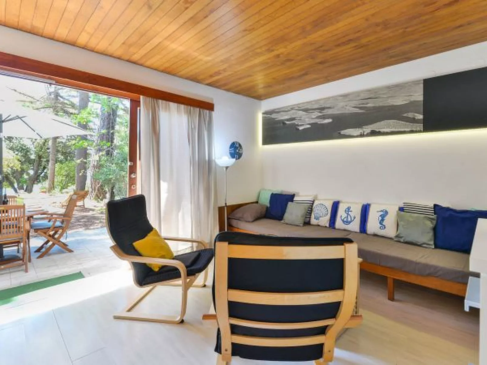 Holiday home Kondura with a sea view - Image-tags.info