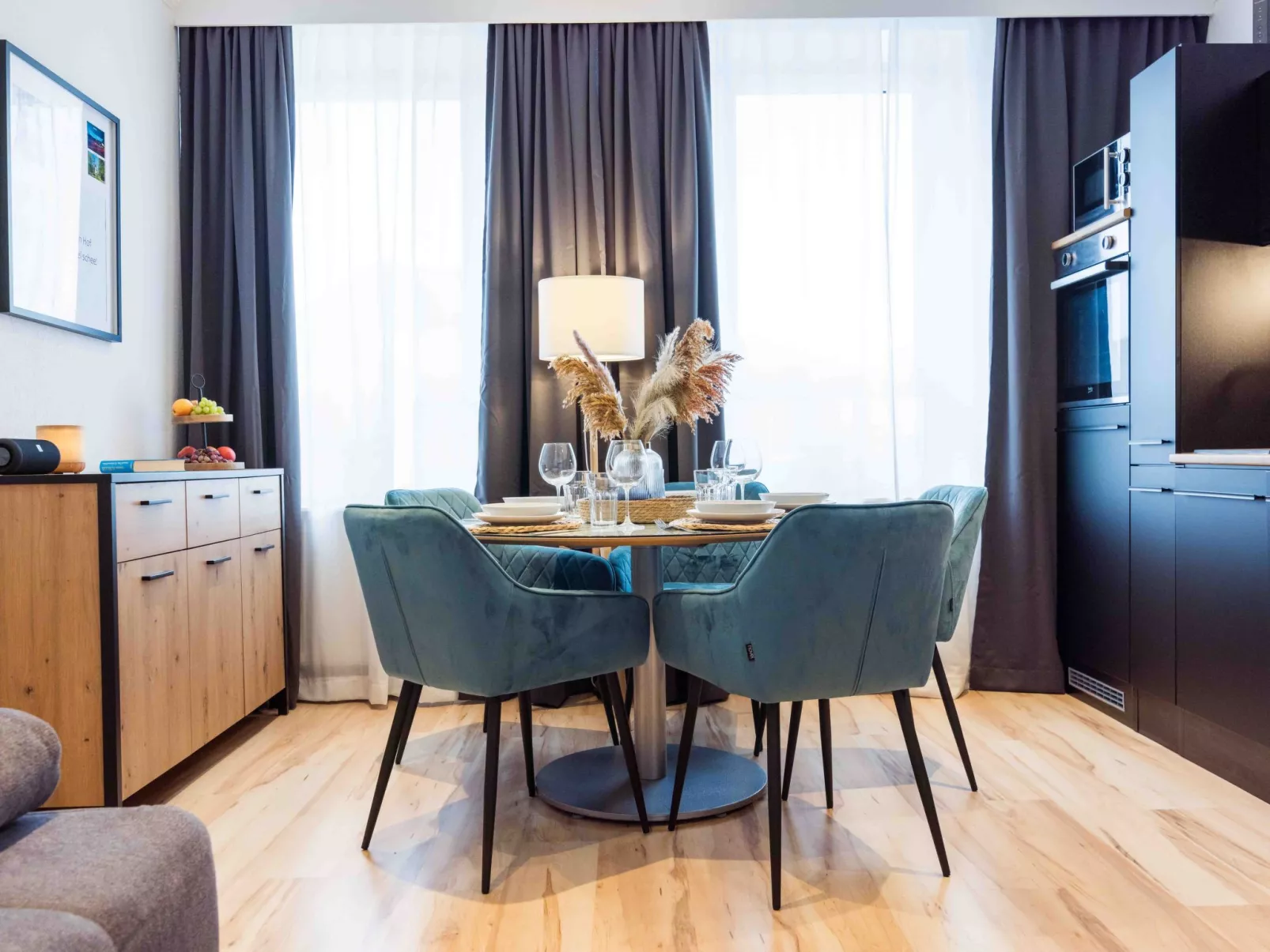 Schiller Apartment im Zentrum von Hof. Küche, Parkplatz, 250MBit Wlan - Binnen