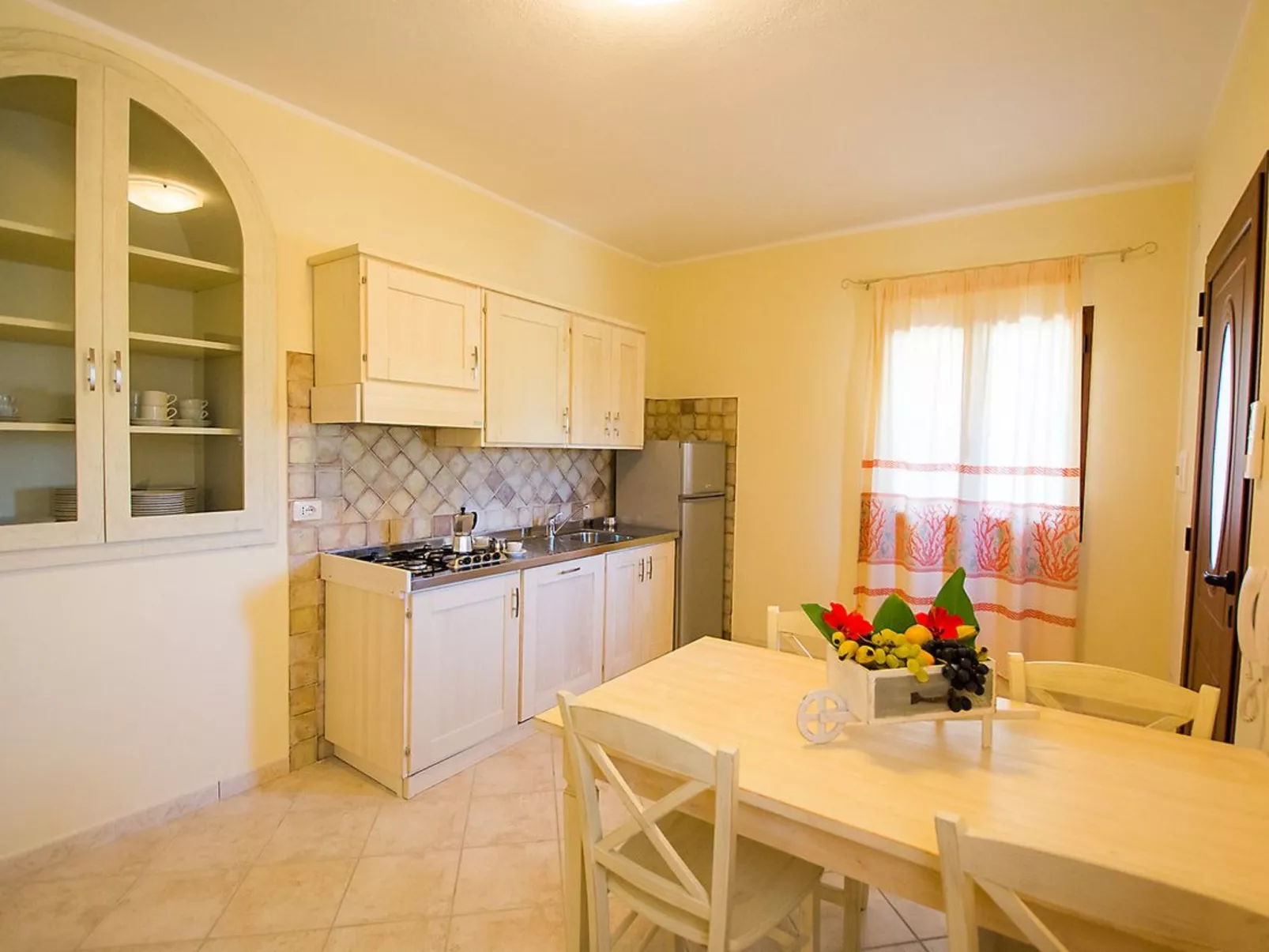 Apt. Orosei 3A, mit gemeinsamem Schwimmbad - Binnen