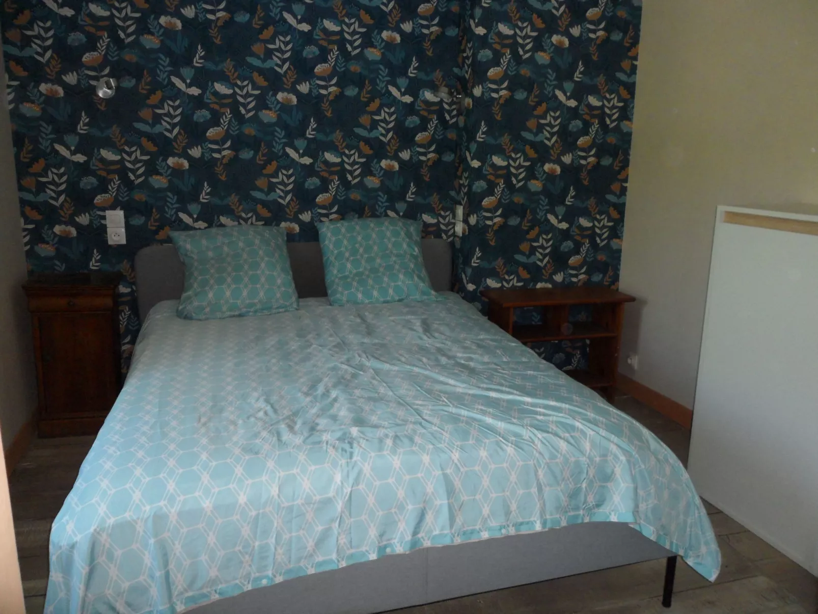 "Aelise" mit eigenem Pool - Binnen