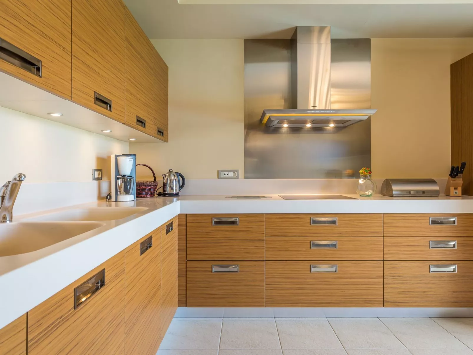 Analisa Luxus-Villa - Image-tags.info