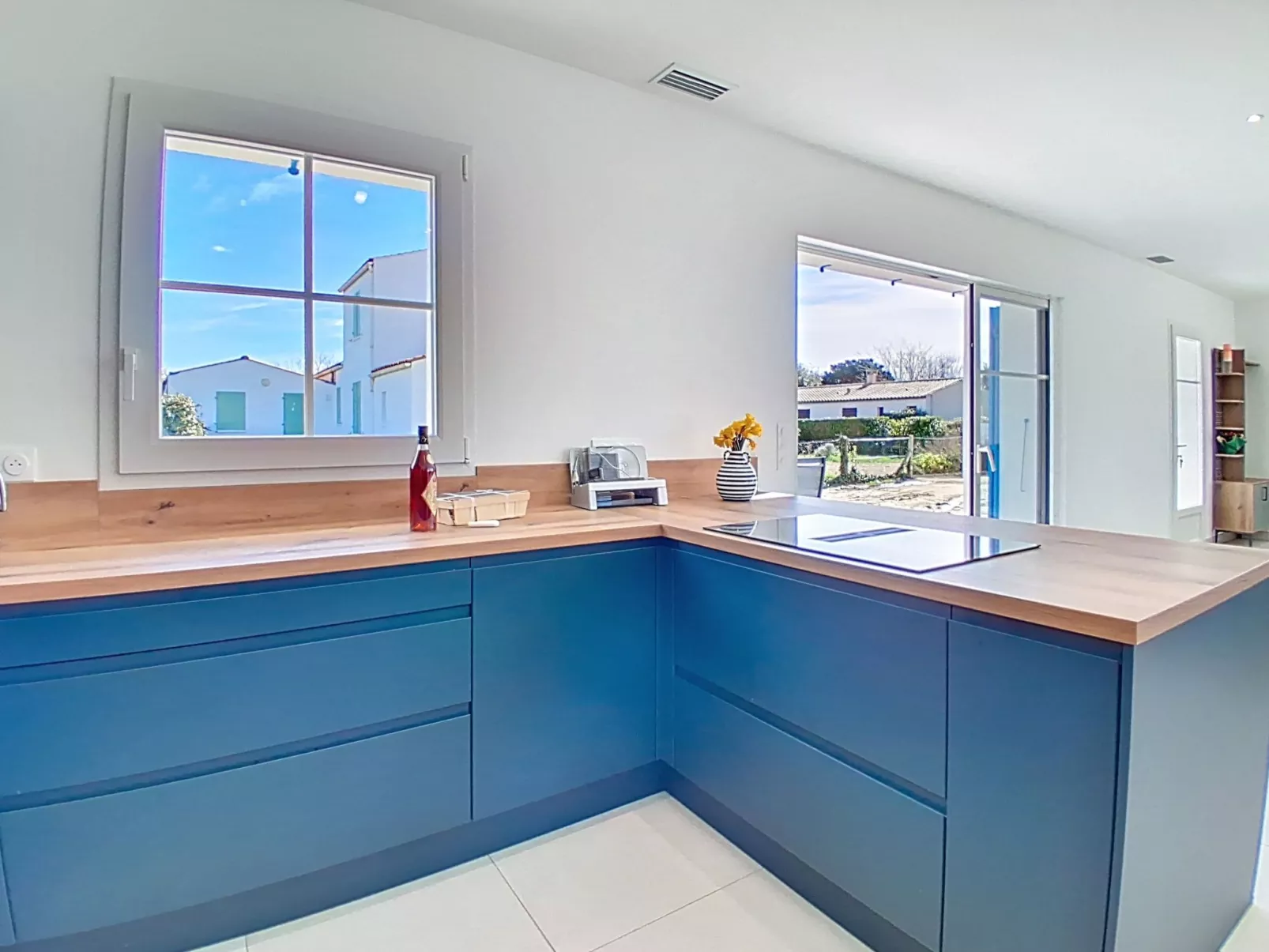 Saint Denis 2 - Buiten