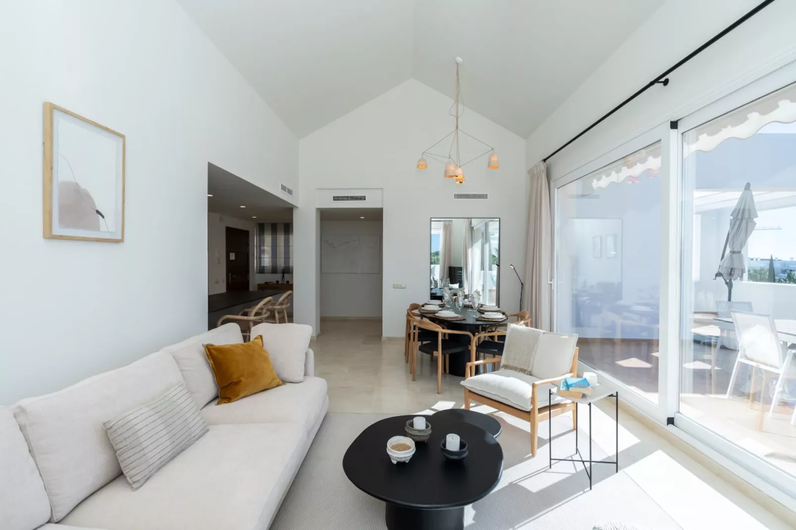 Exclusive 3-bed Penthouse Alcazaba Lagoon (321) - Woonkamer